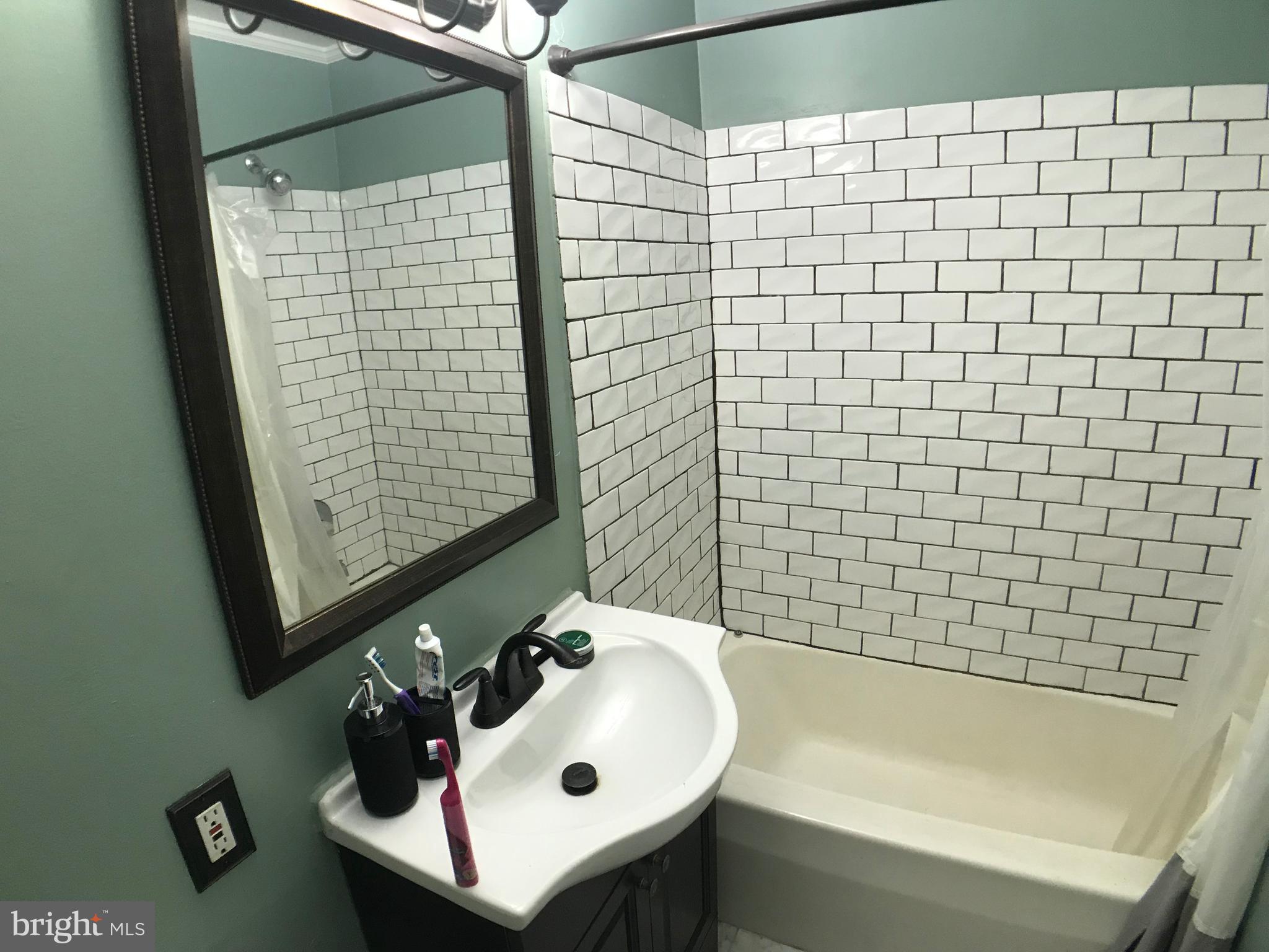 FEDERAL HILL HISTORIC DISTRICT - Residential Lease