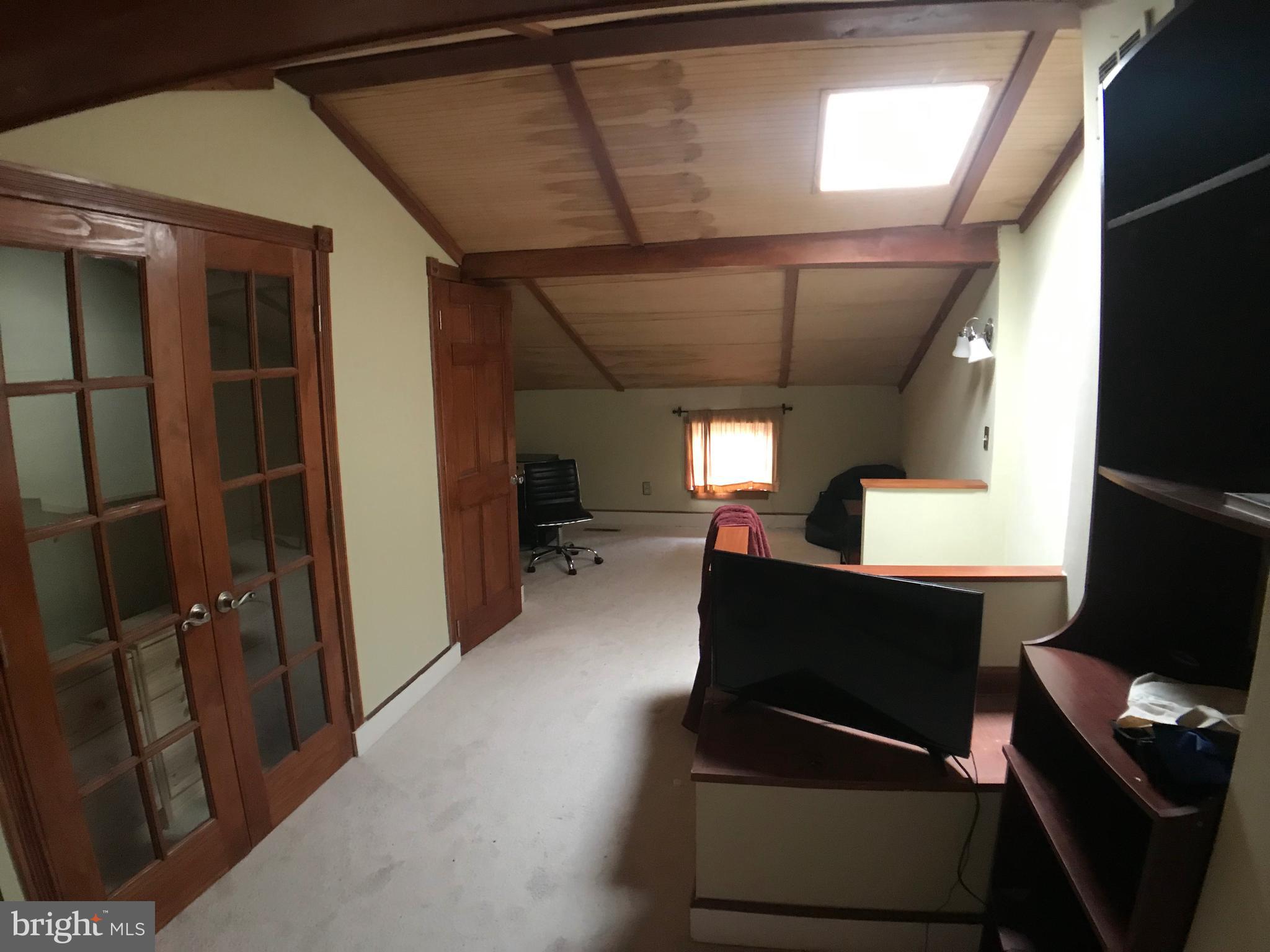 FEDERAL HILL HISTORIC DISTRICT - Residential Lease