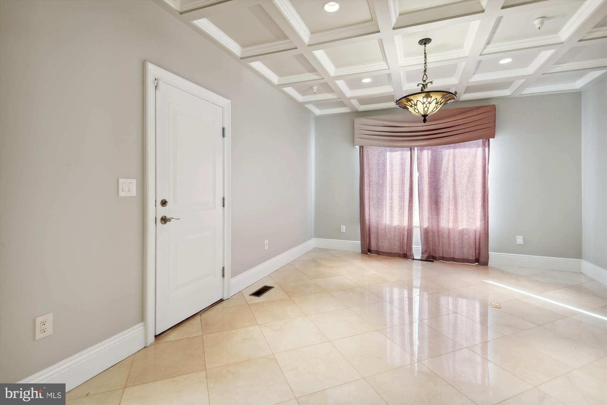 POTOMAC HILLS - Residential