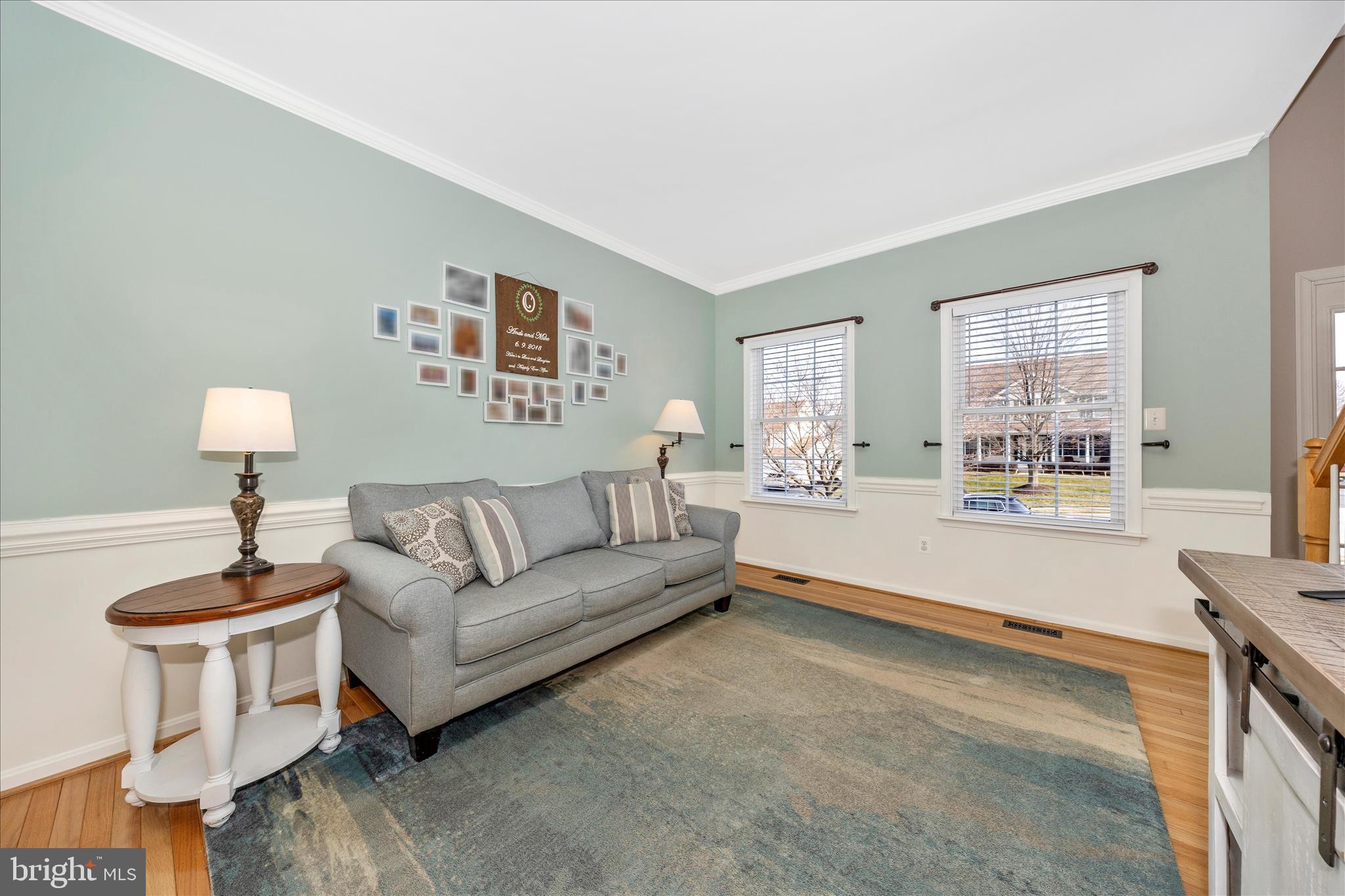 1404 SUMMER SWEET LANE