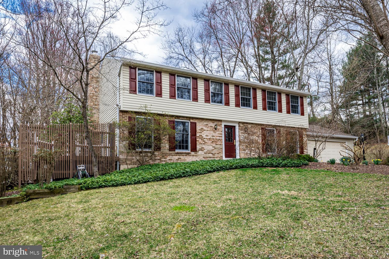 FOX HILL - Residential