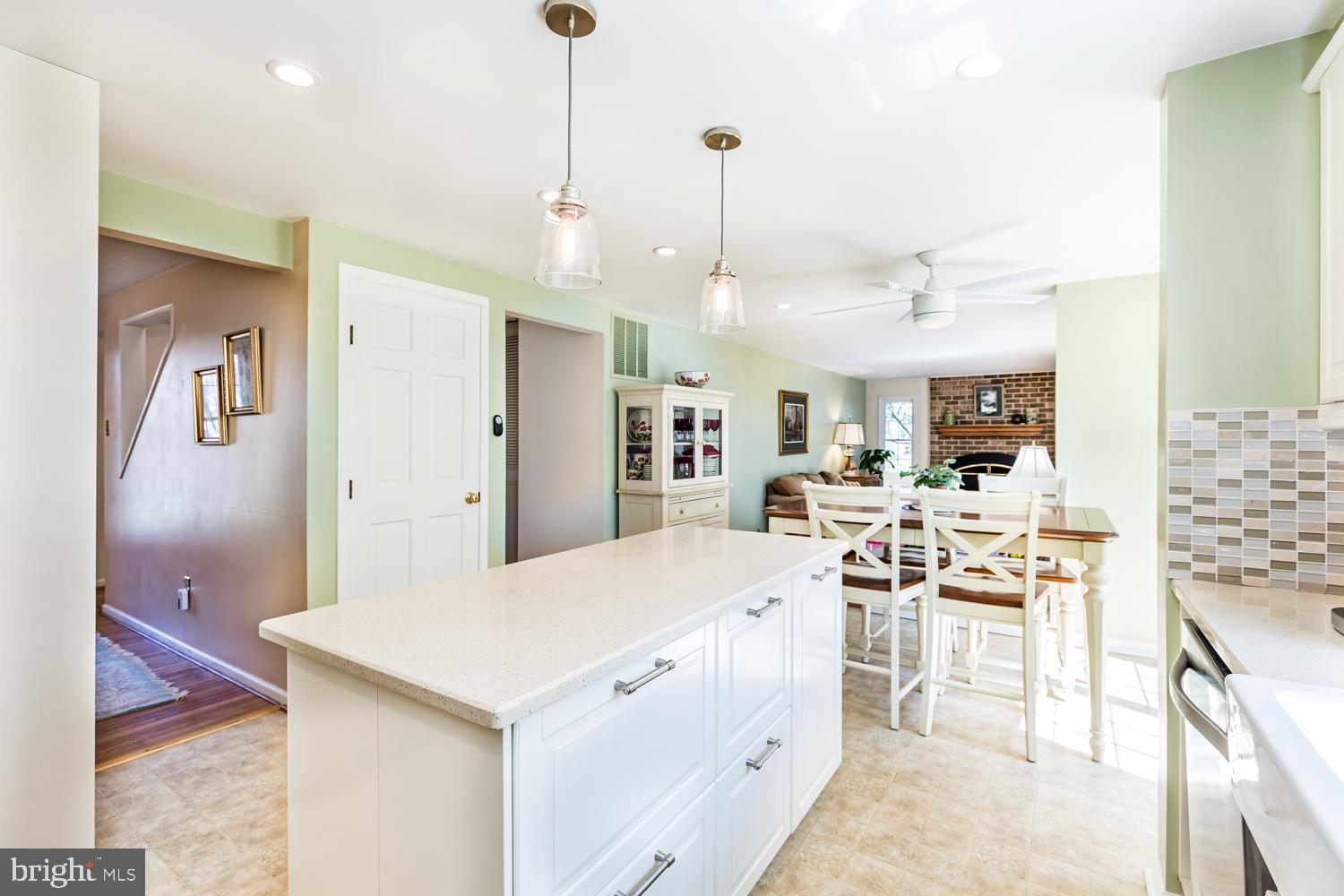 FOX HILL - Residential