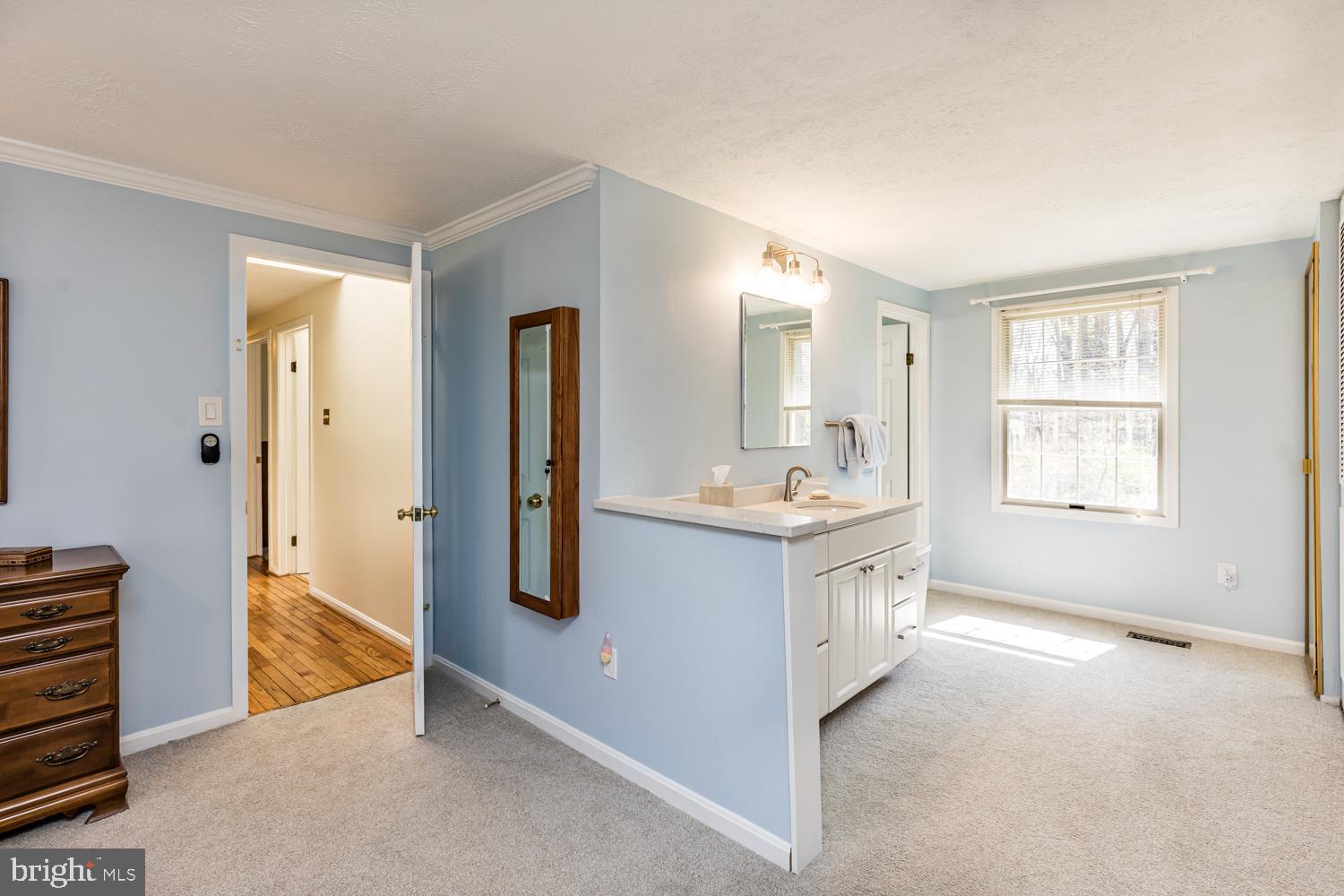 FOX HILL - Residential