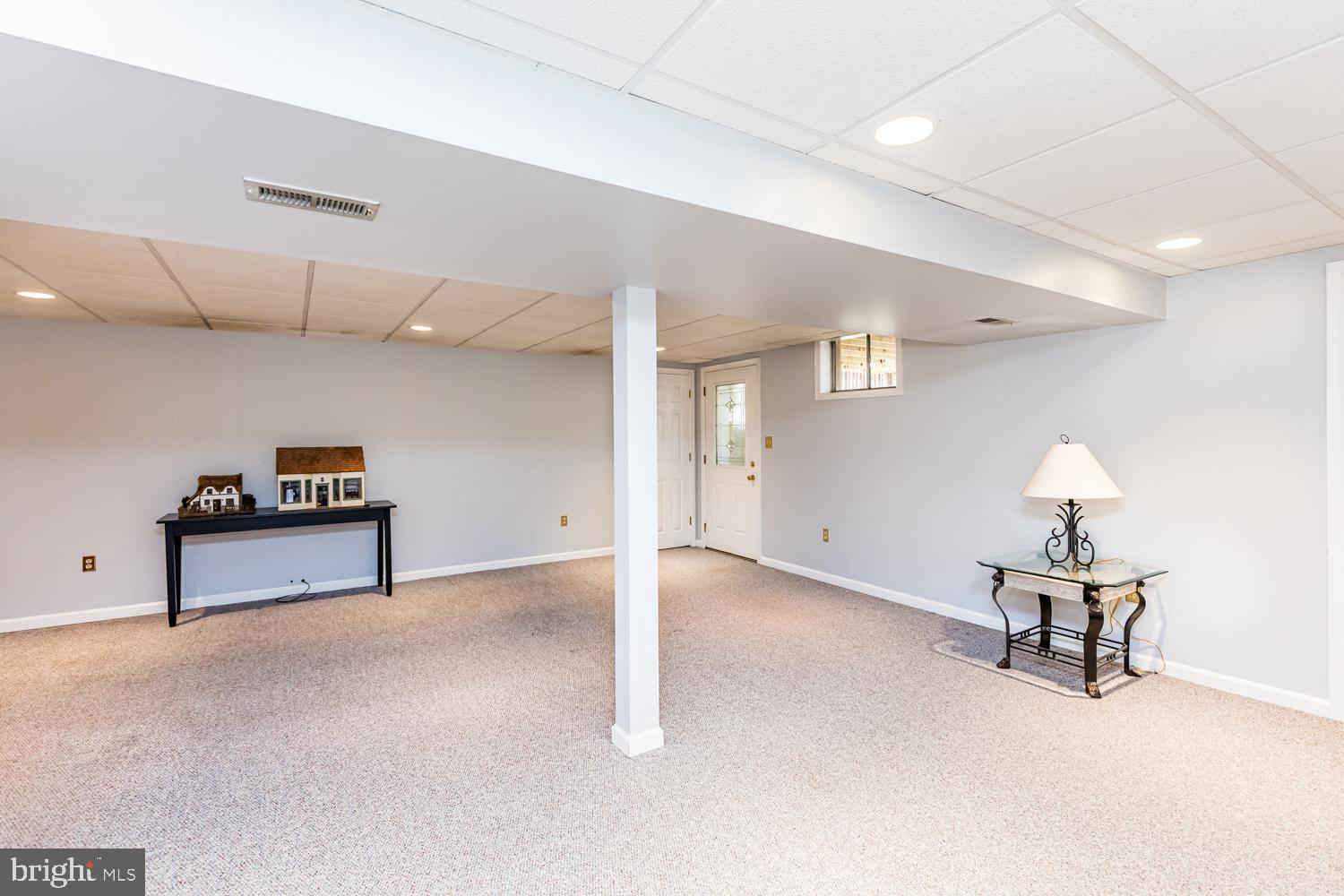 FOX HILL - Residential