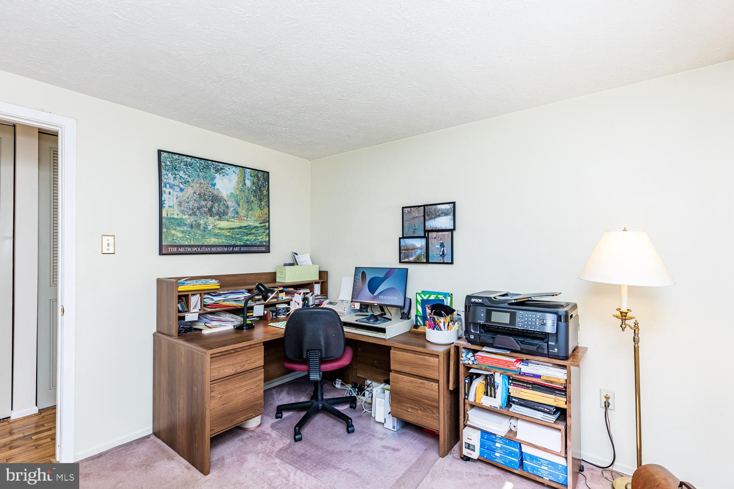 FOX HILL - Residential