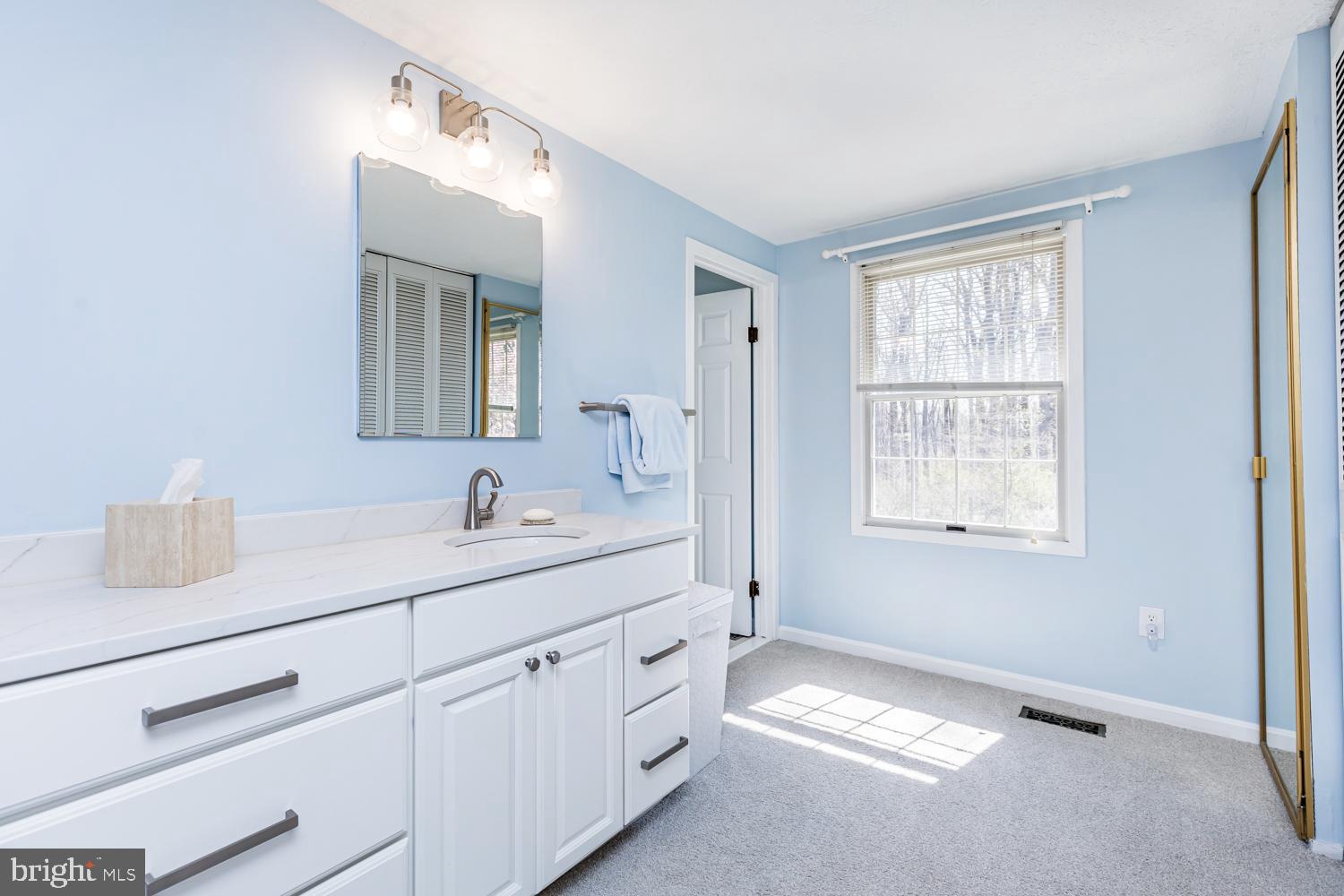 FOX HILL - Residential