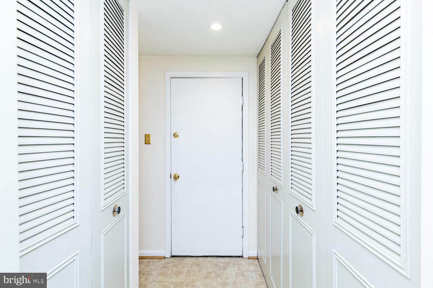 FOX HILL - Residential