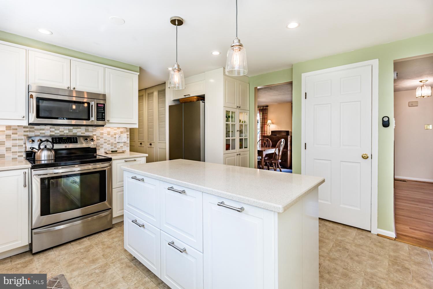 FOX HILL - Residential