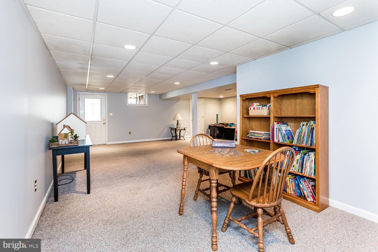 FOX HILL - Residential