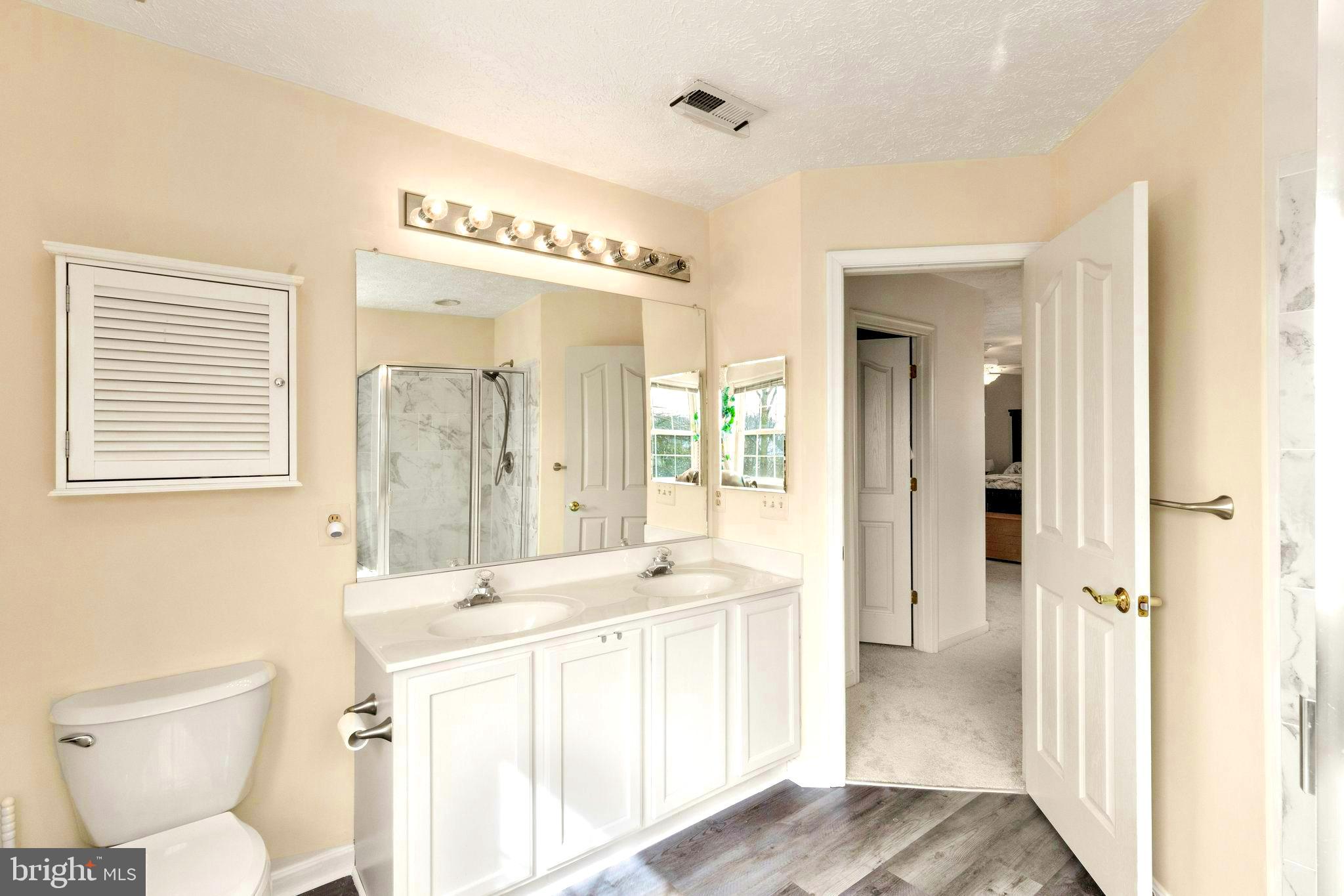 NORTH HILLS - Residential