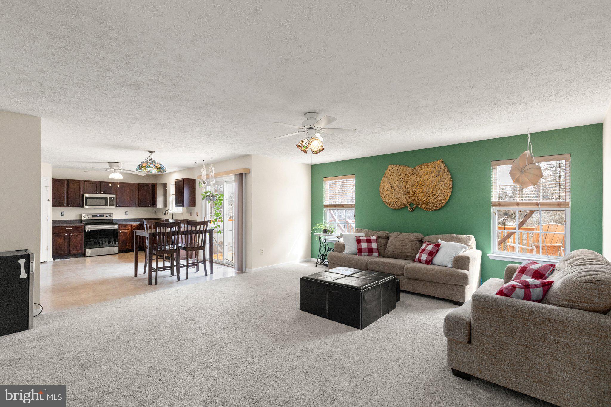 NORTH HILLS - Residential