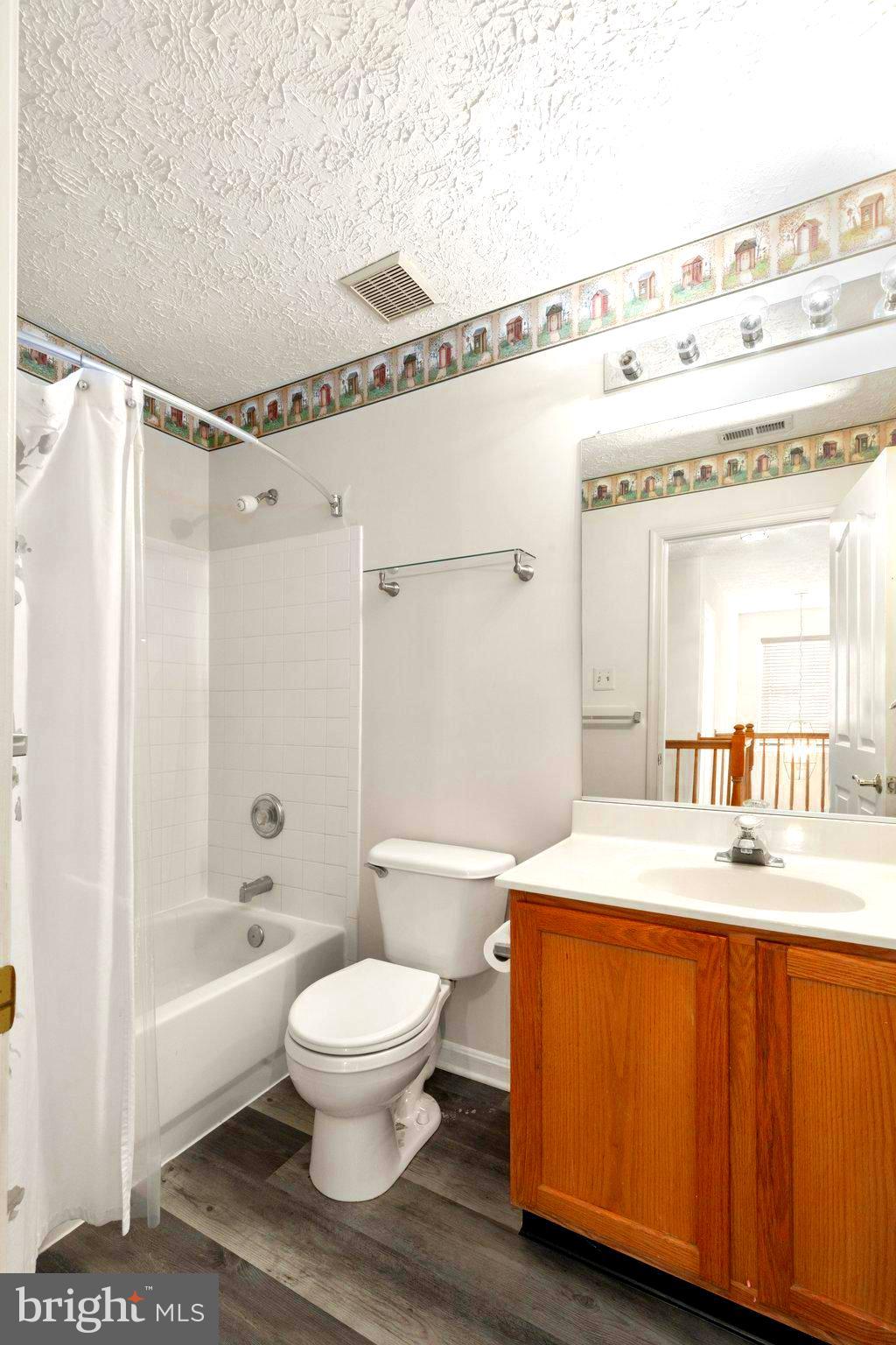 NORTH HILLS - Residential