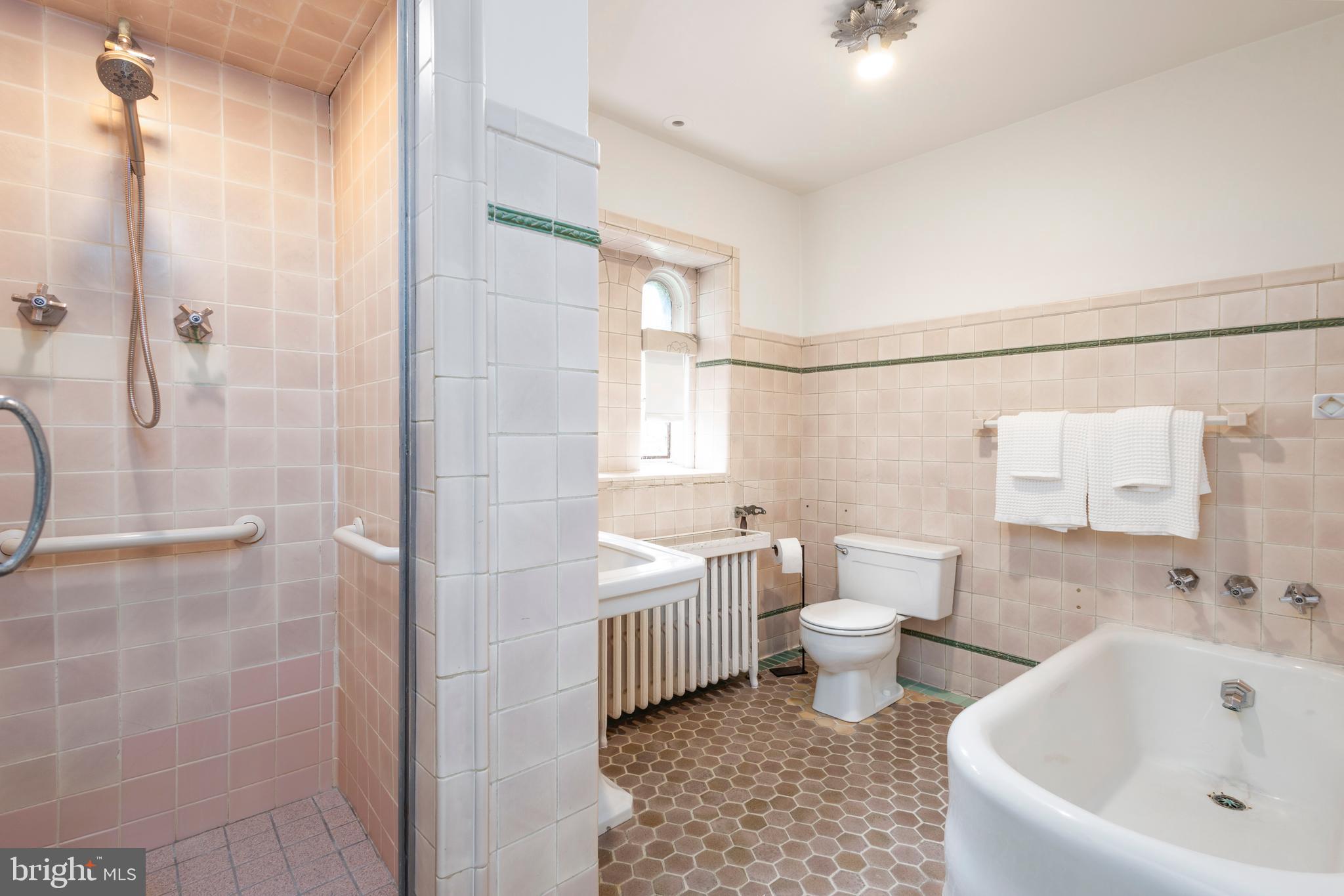 MT AIRY (WEST) - Residential