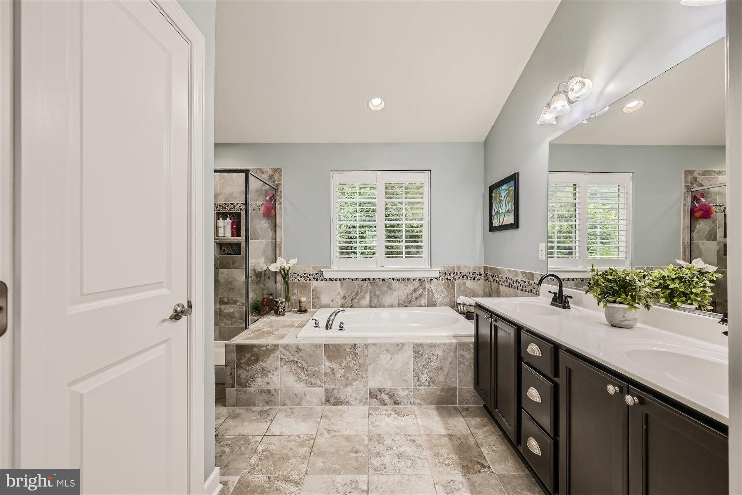 FOREST HILL - Residential