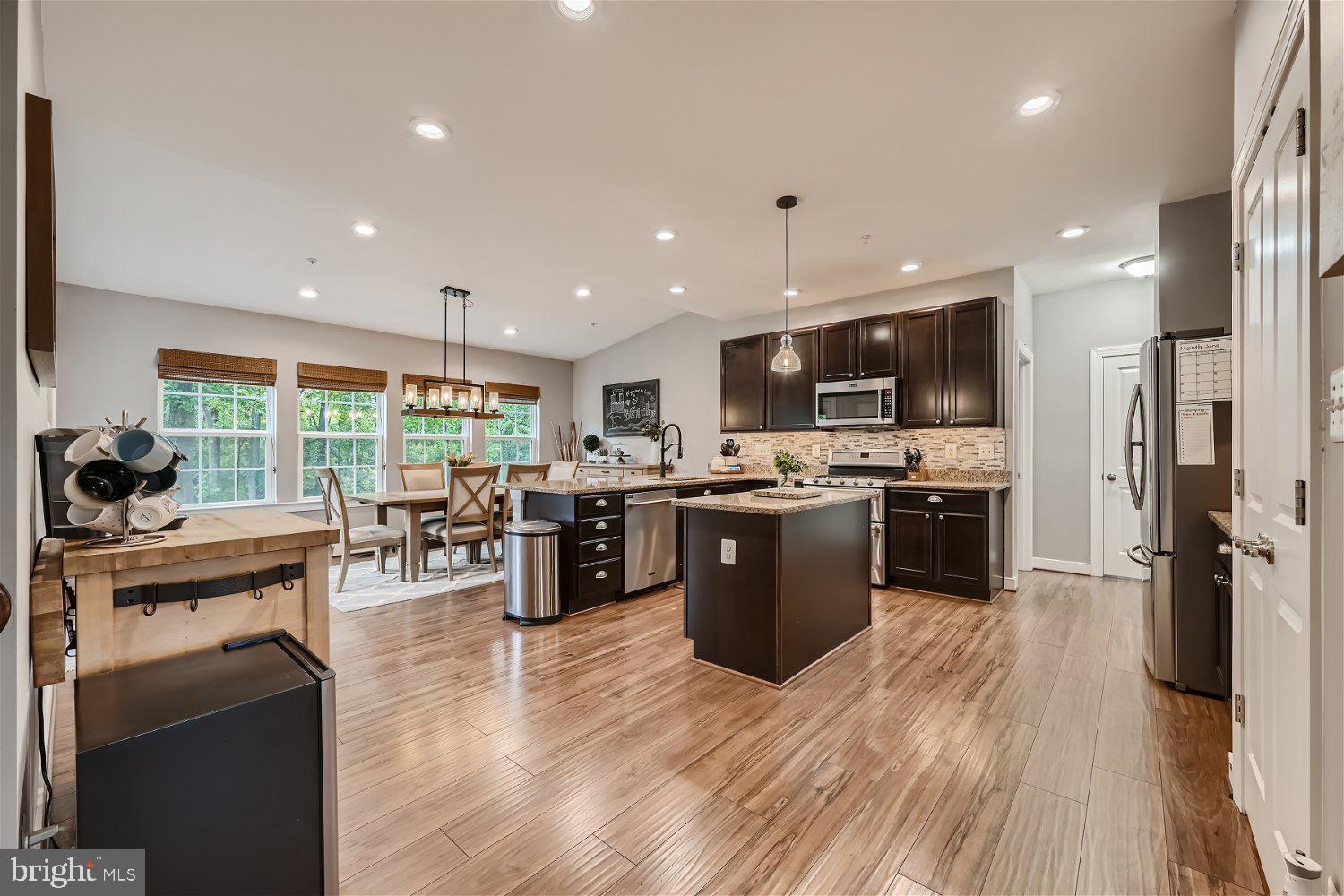 FOREST HILL - Residential