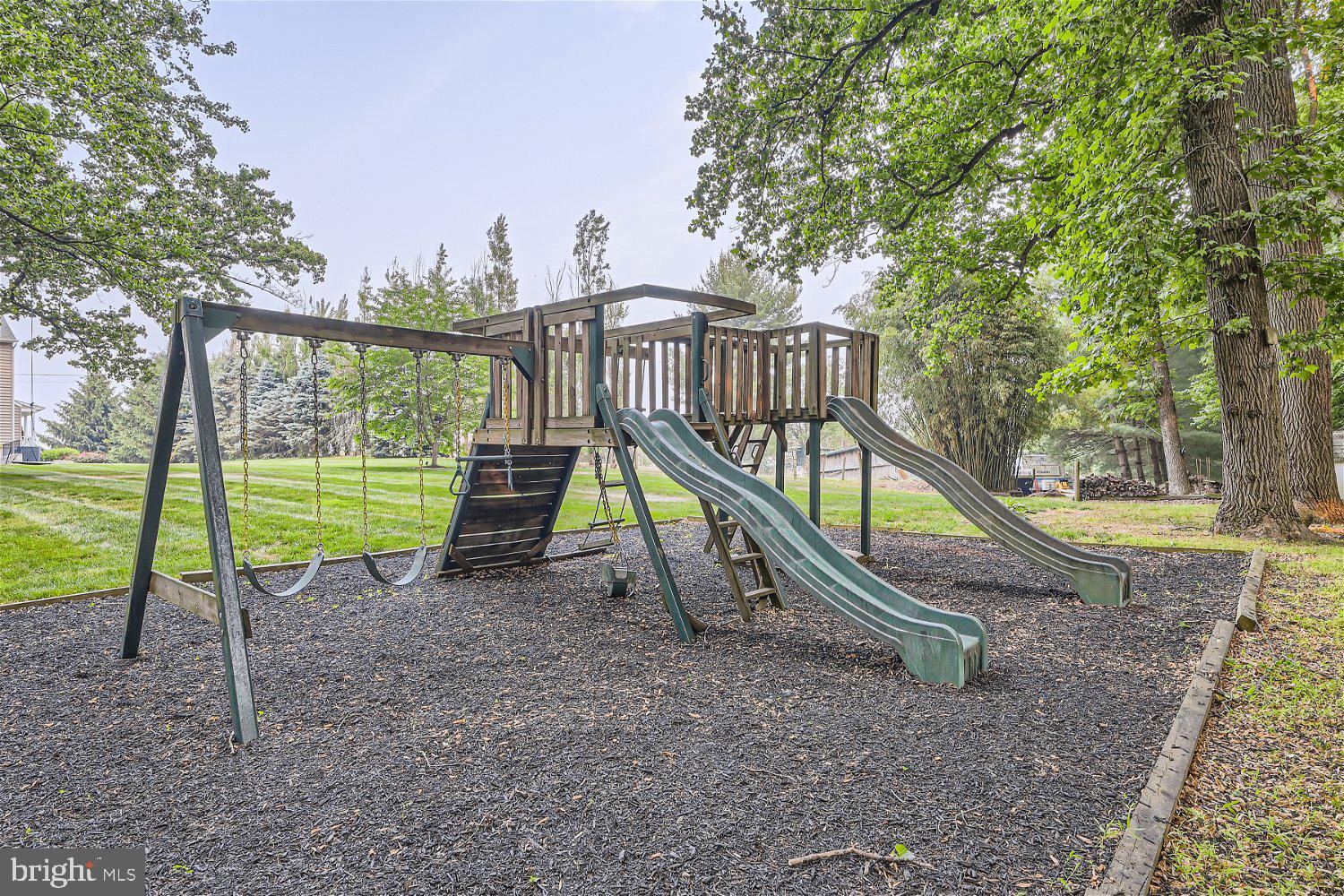 FOREST HILL - Residential