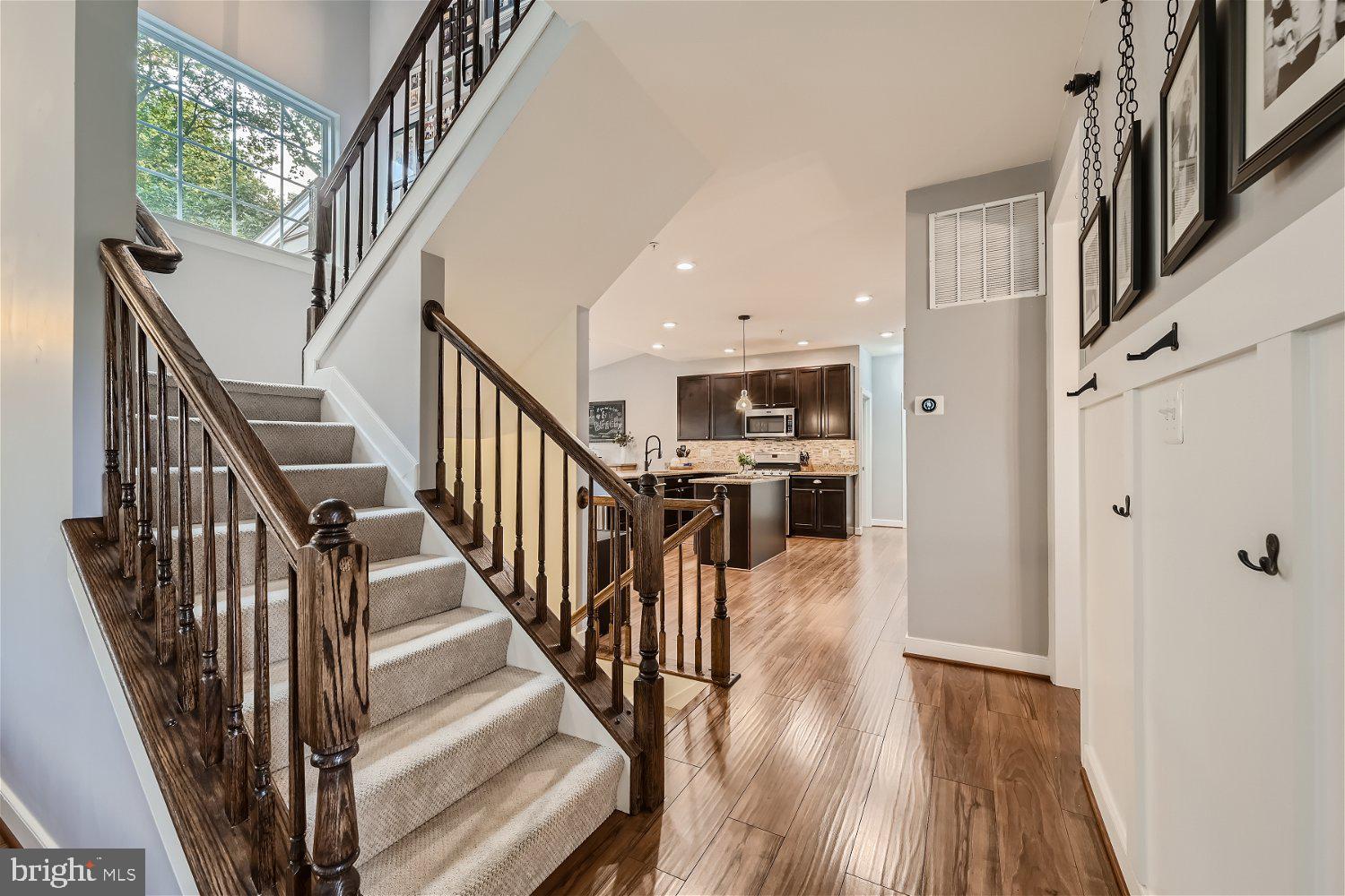 FOREST HILL - Residential