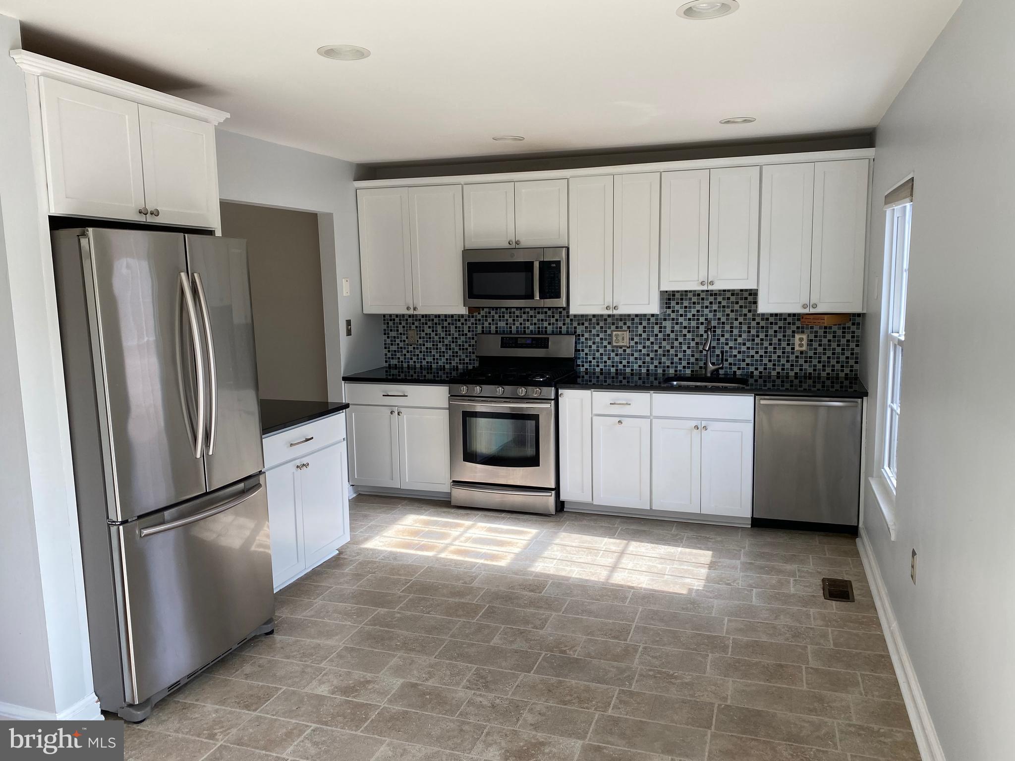 AMBERFIELD - Residential Lease