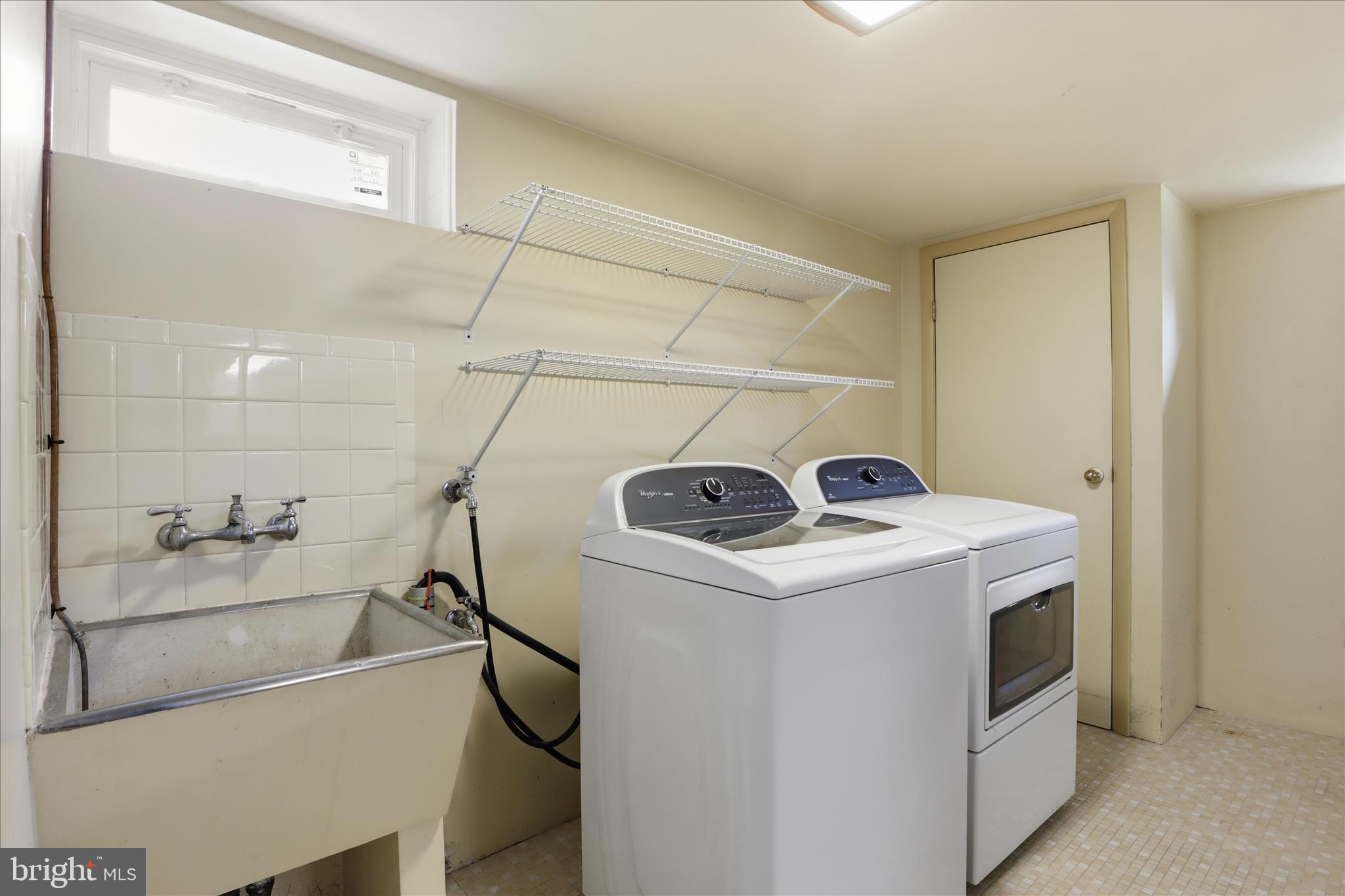 CHARTLEY - Residential