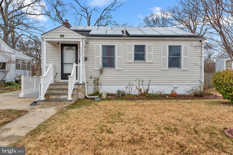 Photo of 9707 53rd Avenue, COLLEGE PARK, MD 20740 (MLS # MDPG2187038)