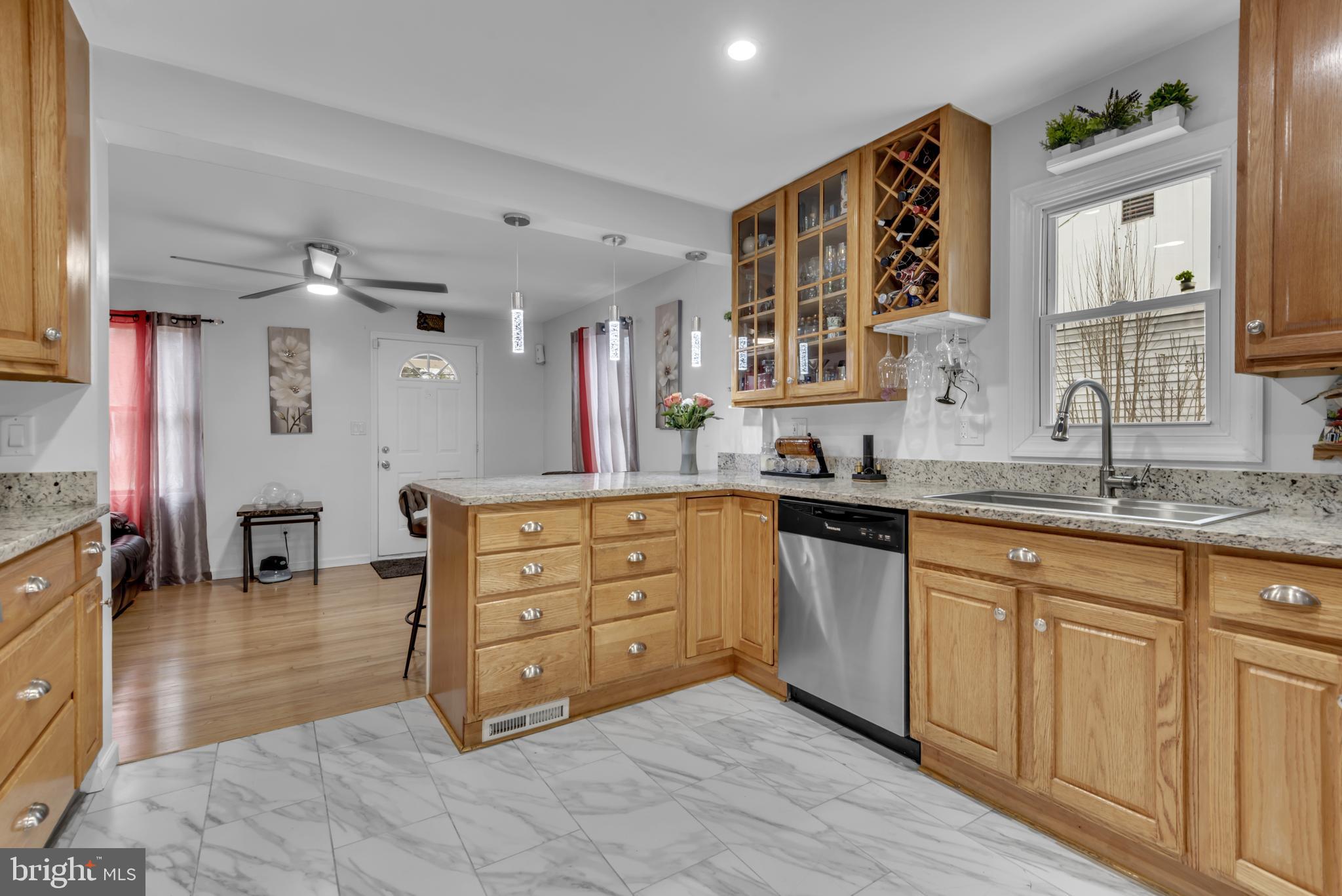 HOLLYWOOD - Residential