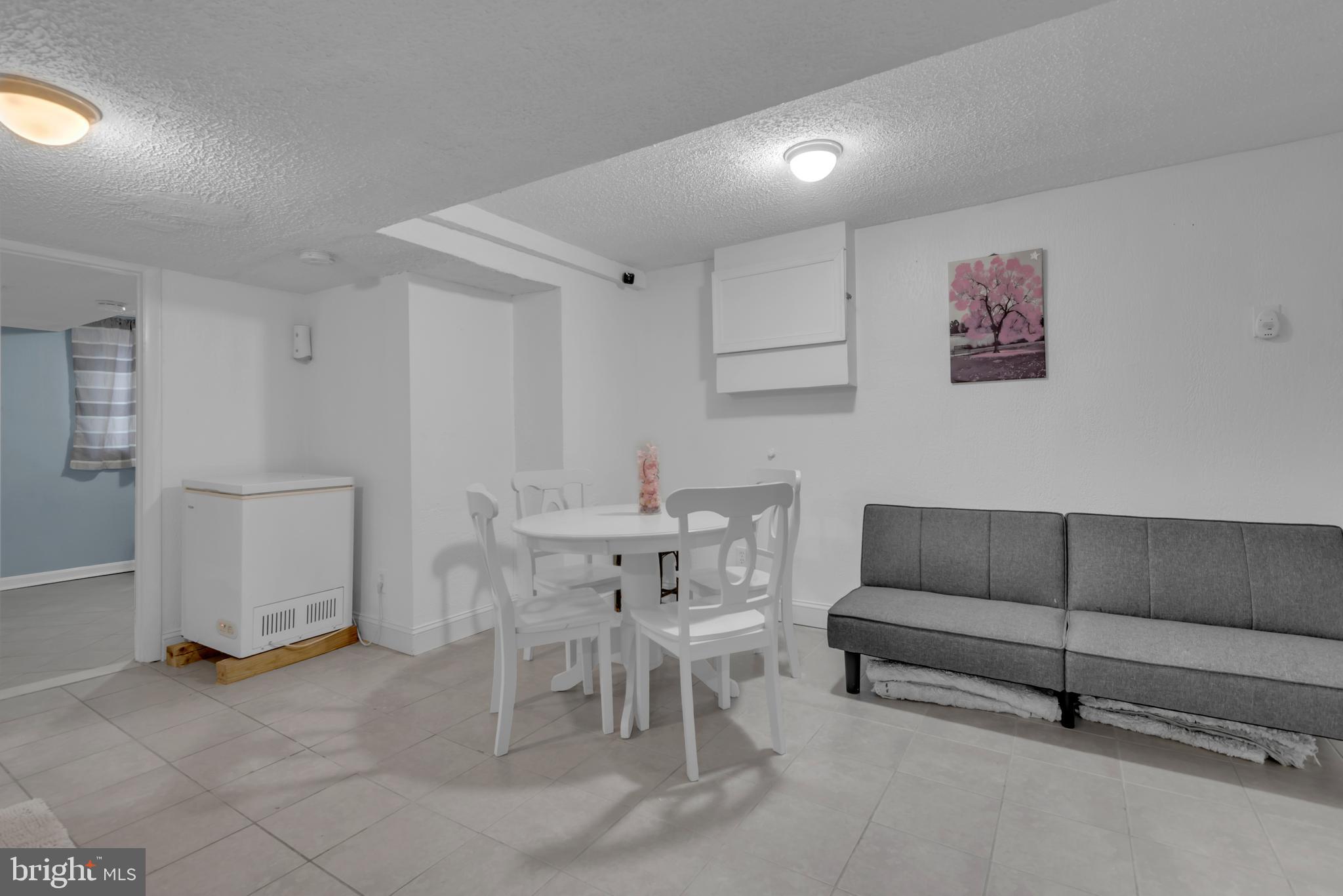 HOLLYWOOD - Residential