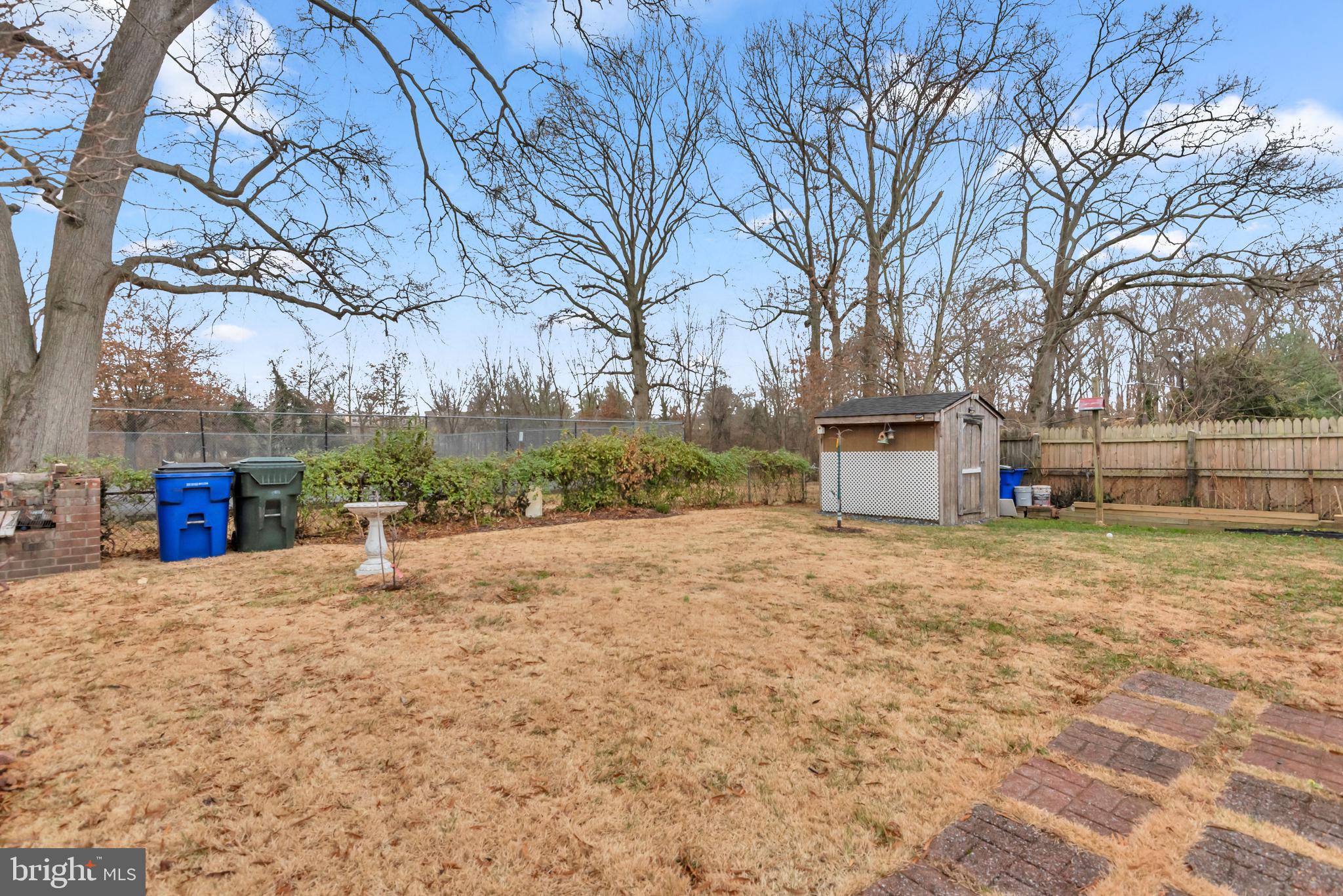 HOLLYWOOD - Residential