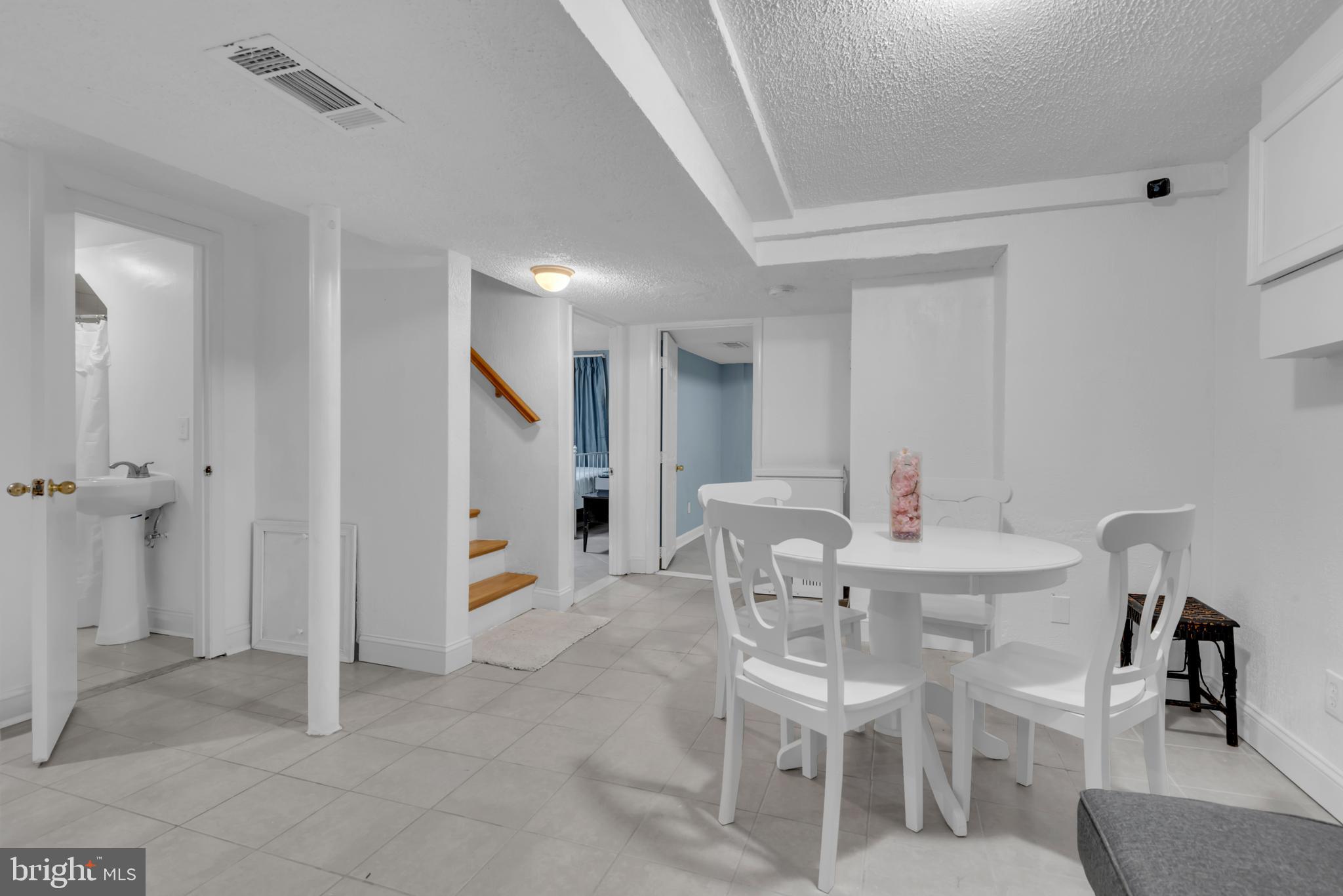 HOLLYWOOD - Residential