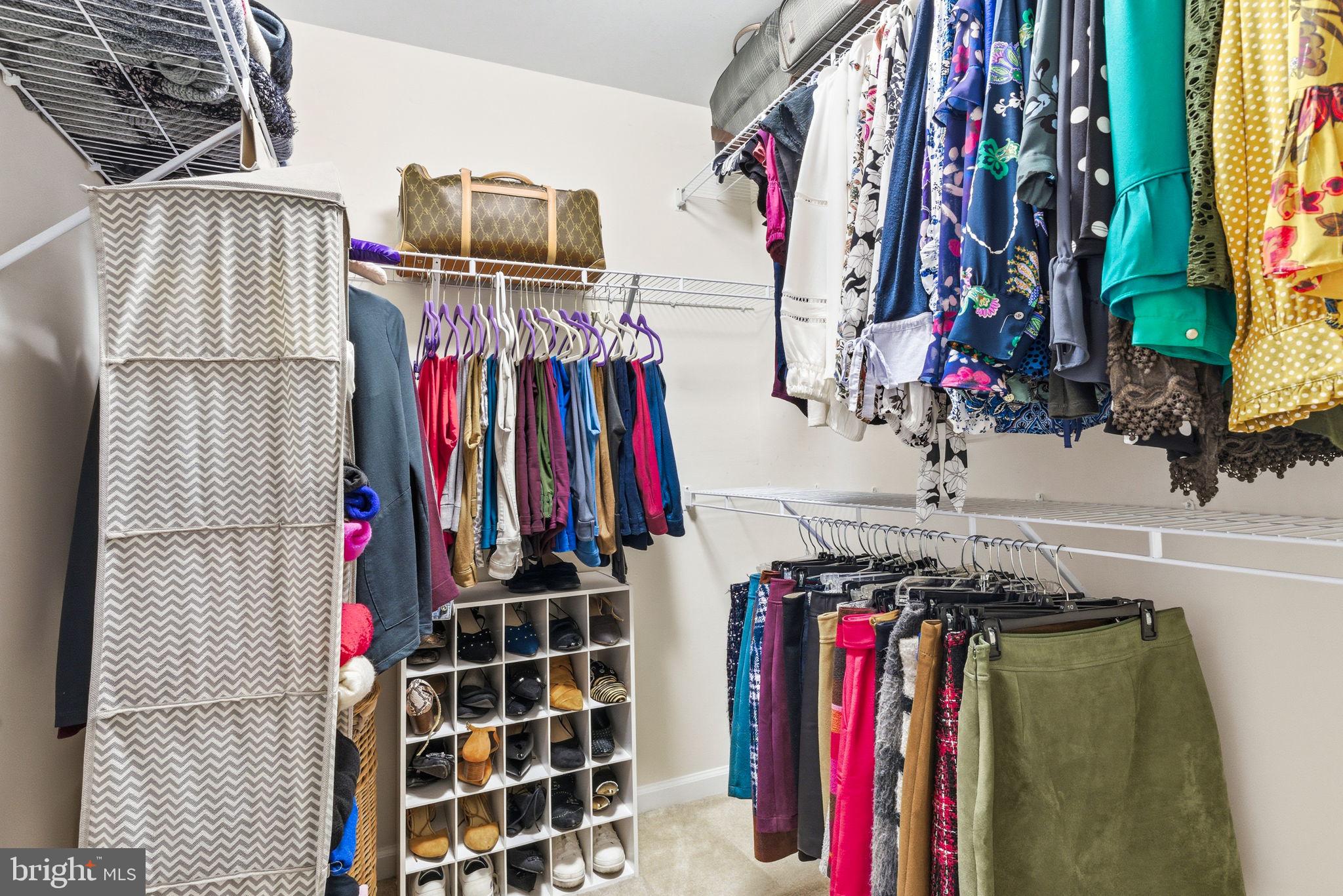 TALLYN RIDGE - Residential