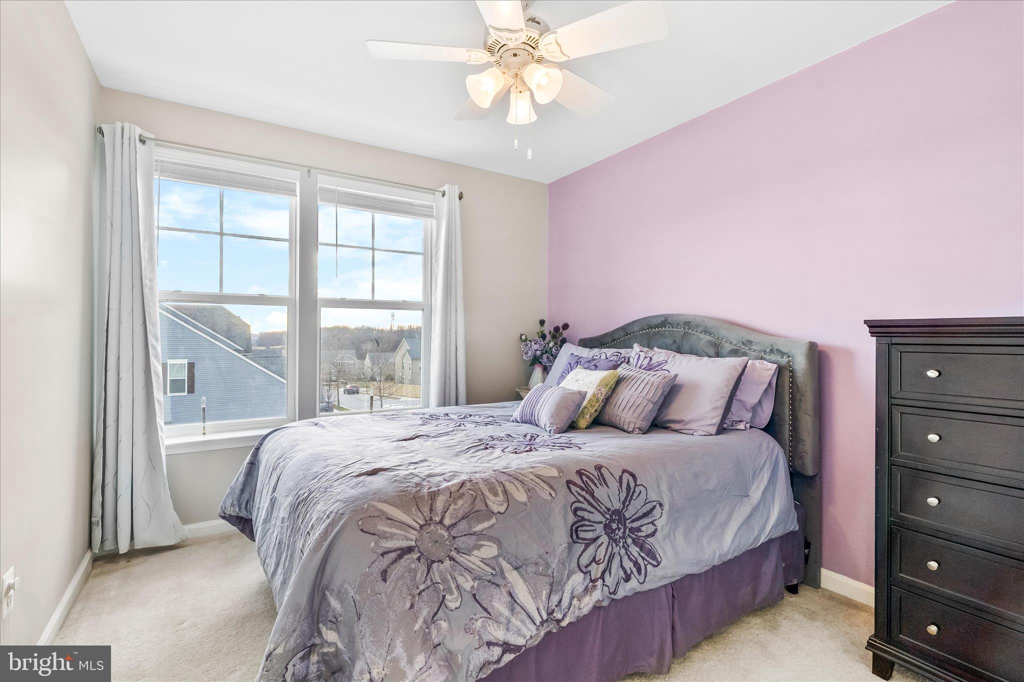 TALLYN RIDGE - Residential