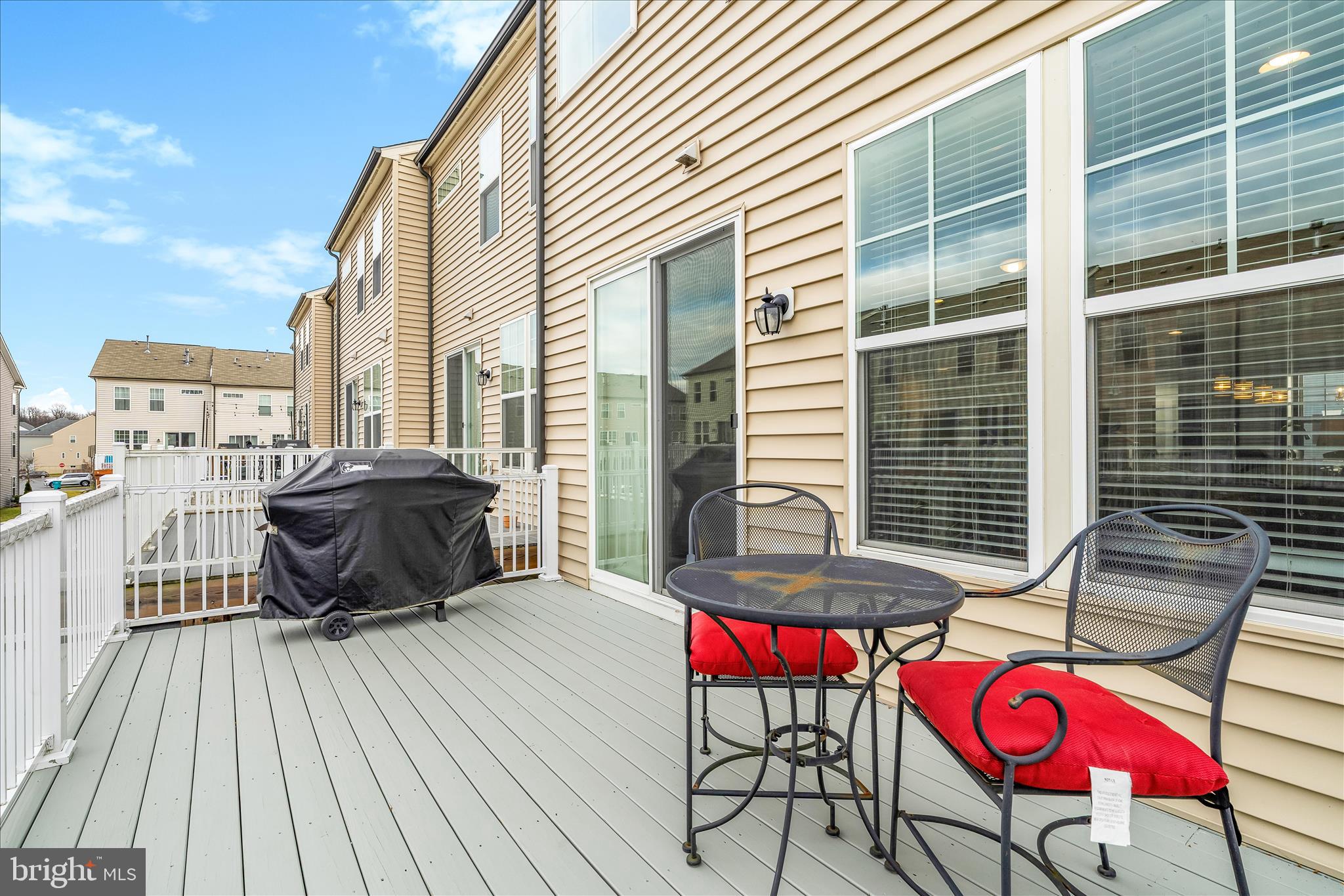 TALLYN RIDGE - Residential