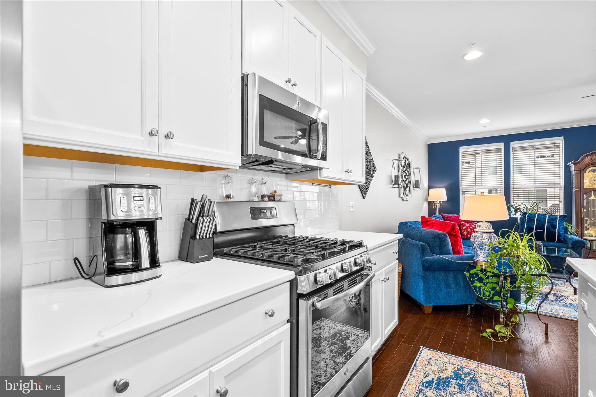 TALLYN RIDGE - Residential