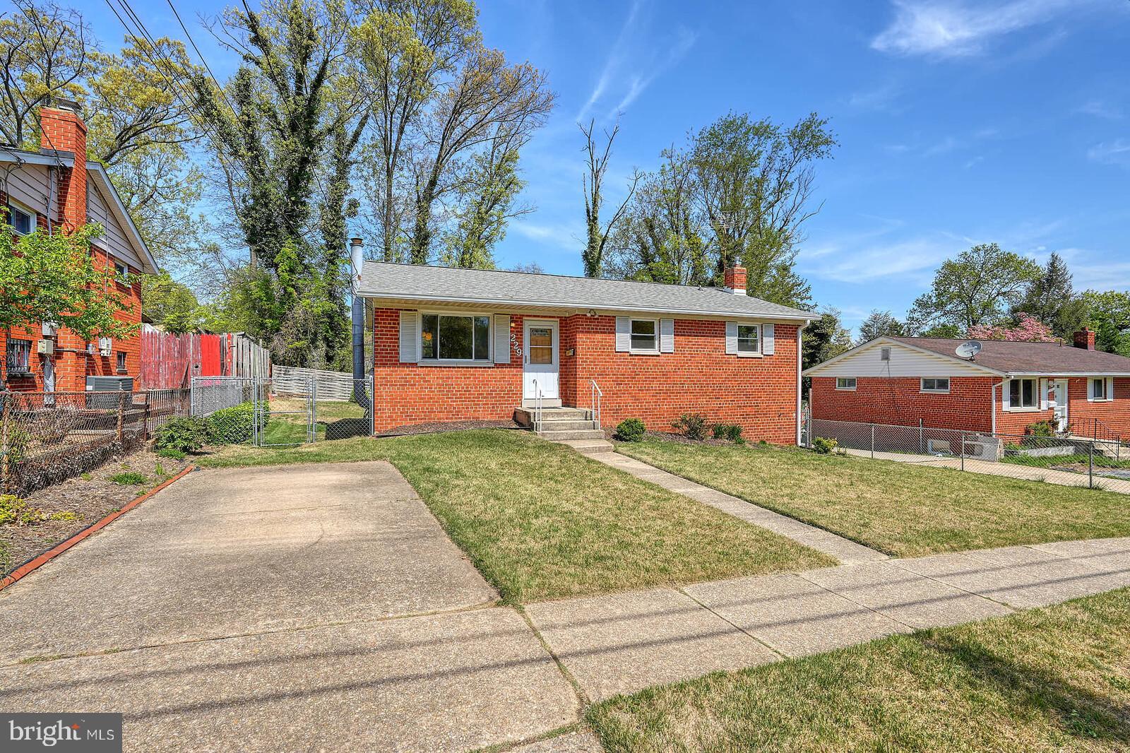 NORTHWOOD PARK VIEW - Residential