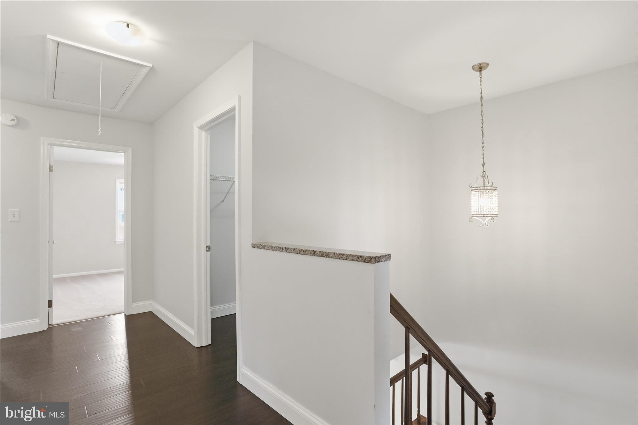TOWNE OAK VILLAGE - Residential