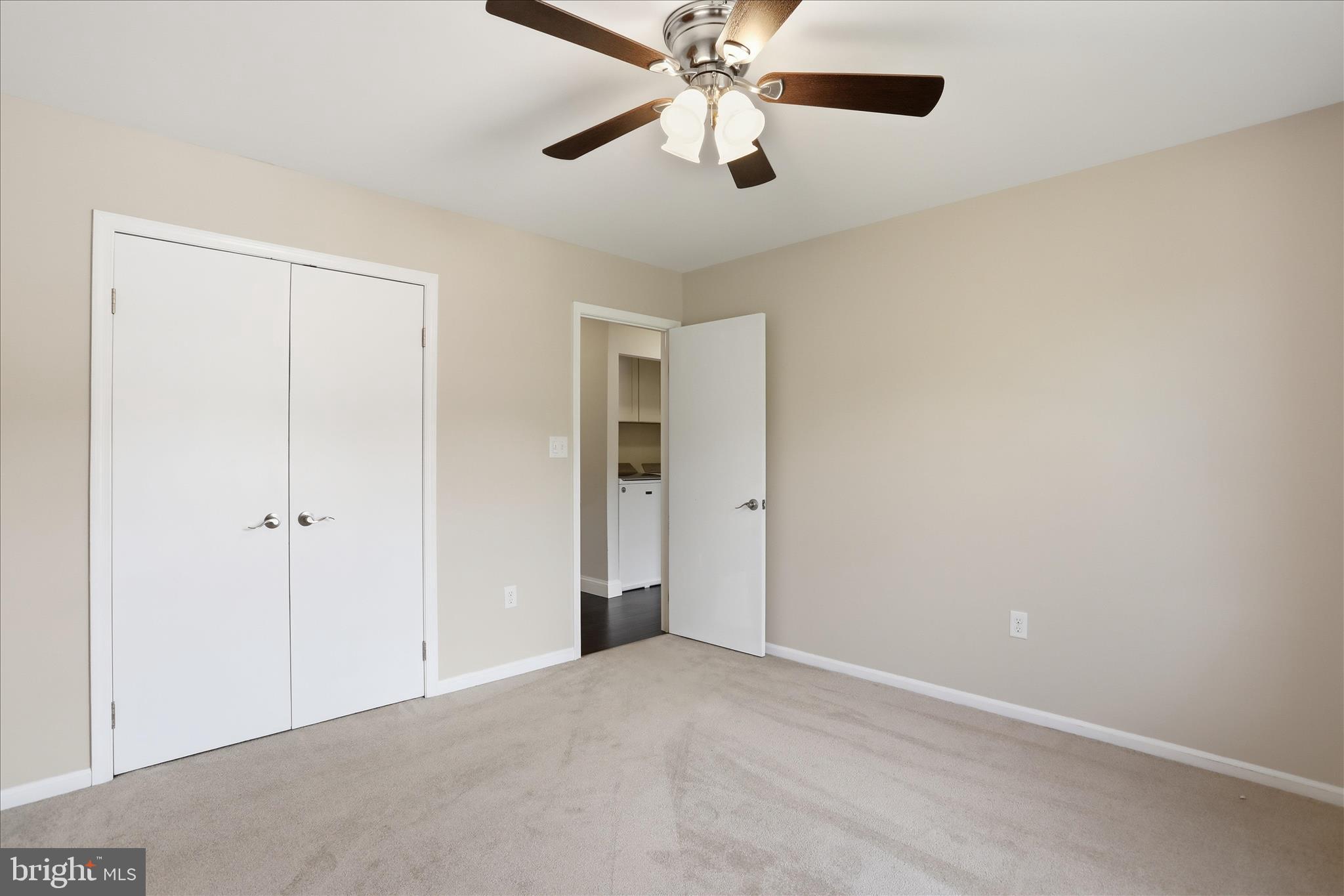 TOWNE OAK VILLAGE - Residential