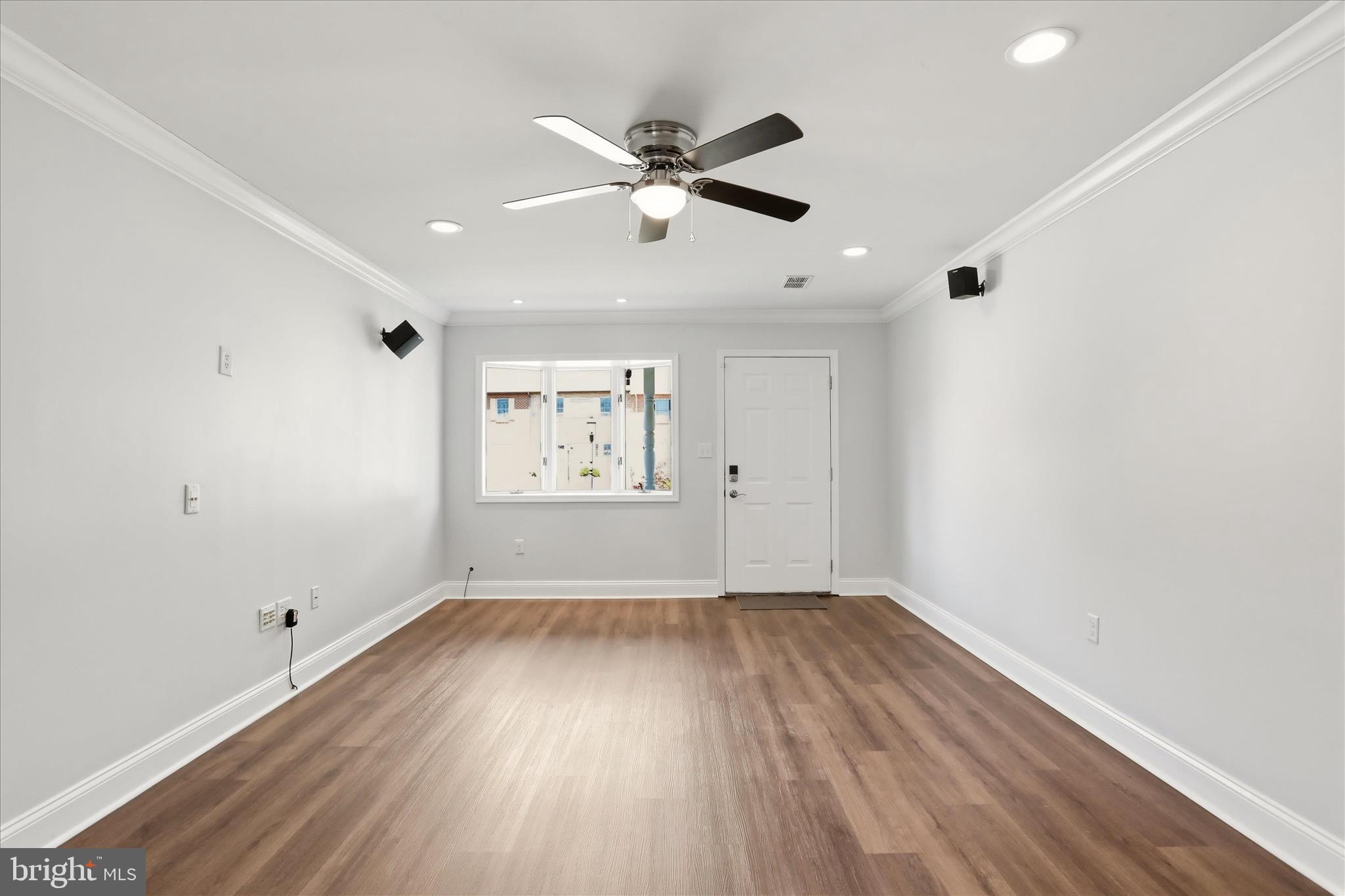 TOWNE OAK VILLAGE - Residential