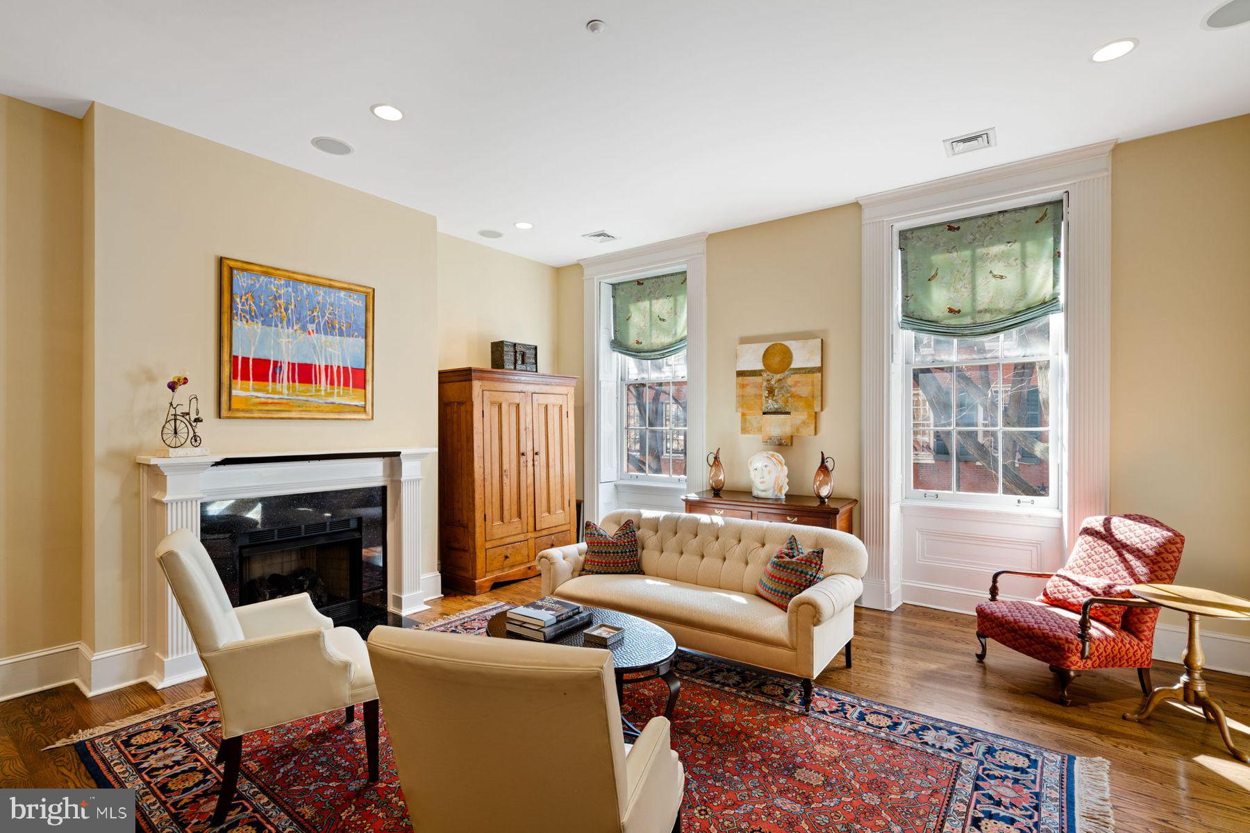 WASHINGTON SQ WEST - Residential