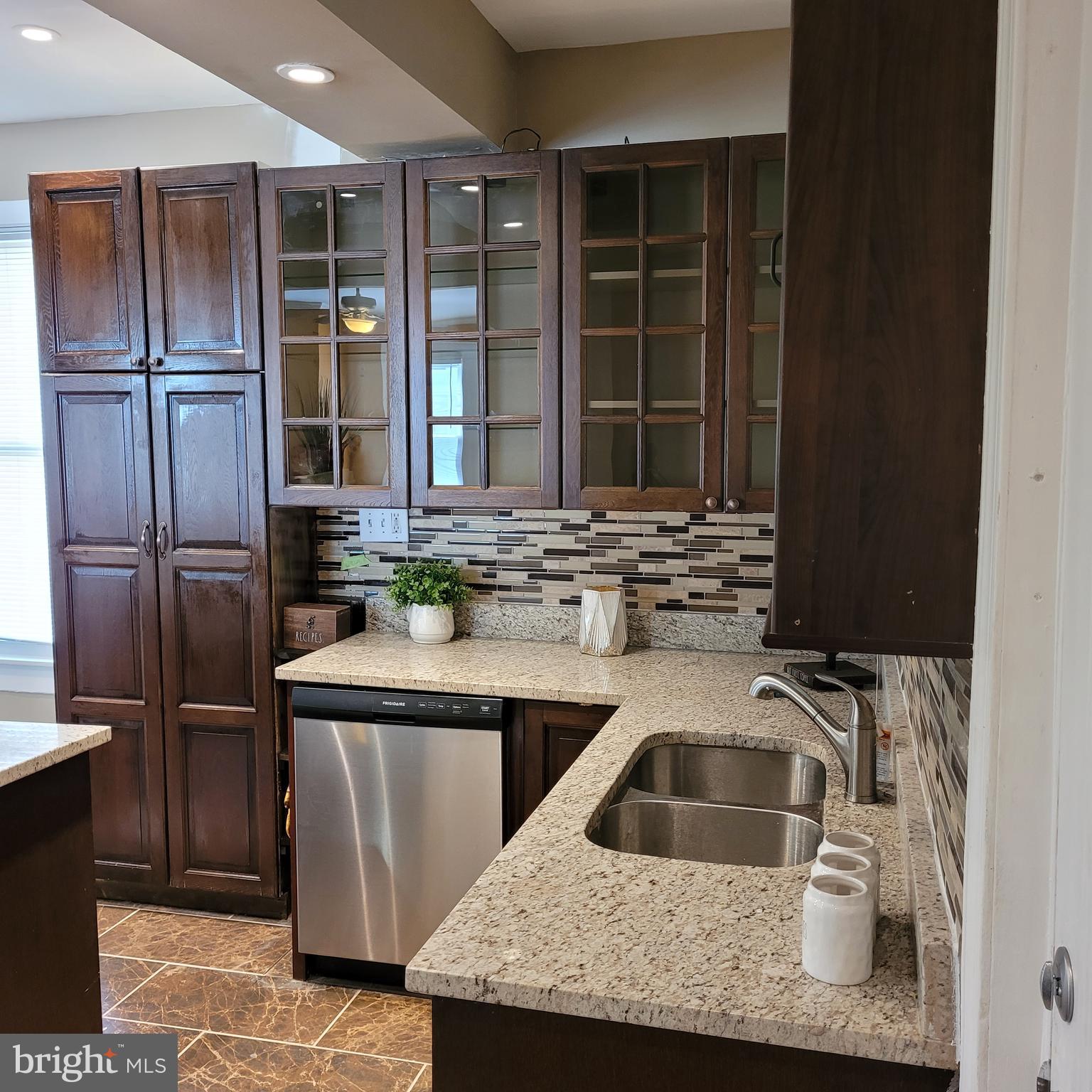 HAMILTON HEIGHTS - Residential