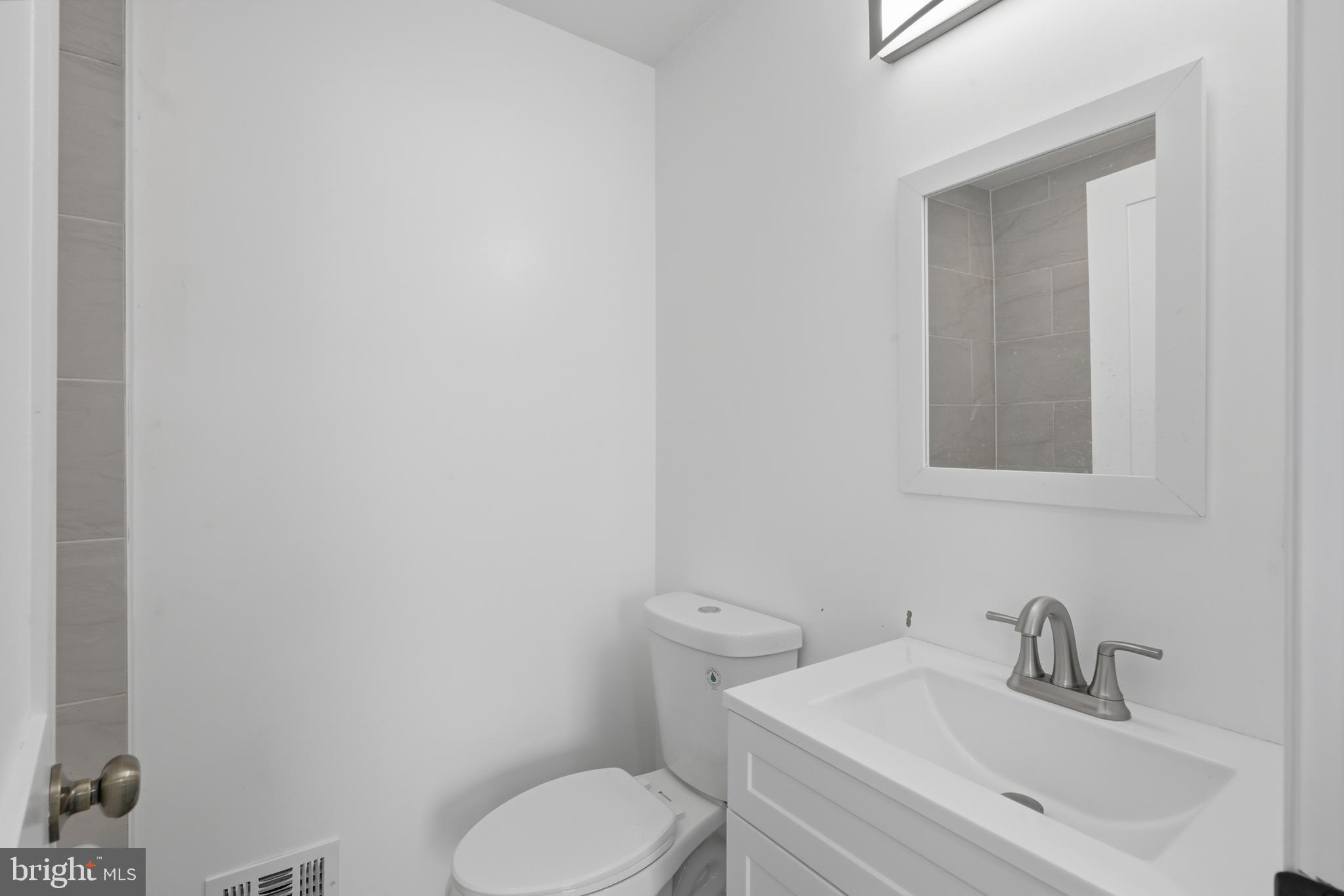 BROADWAY EAST - Residential