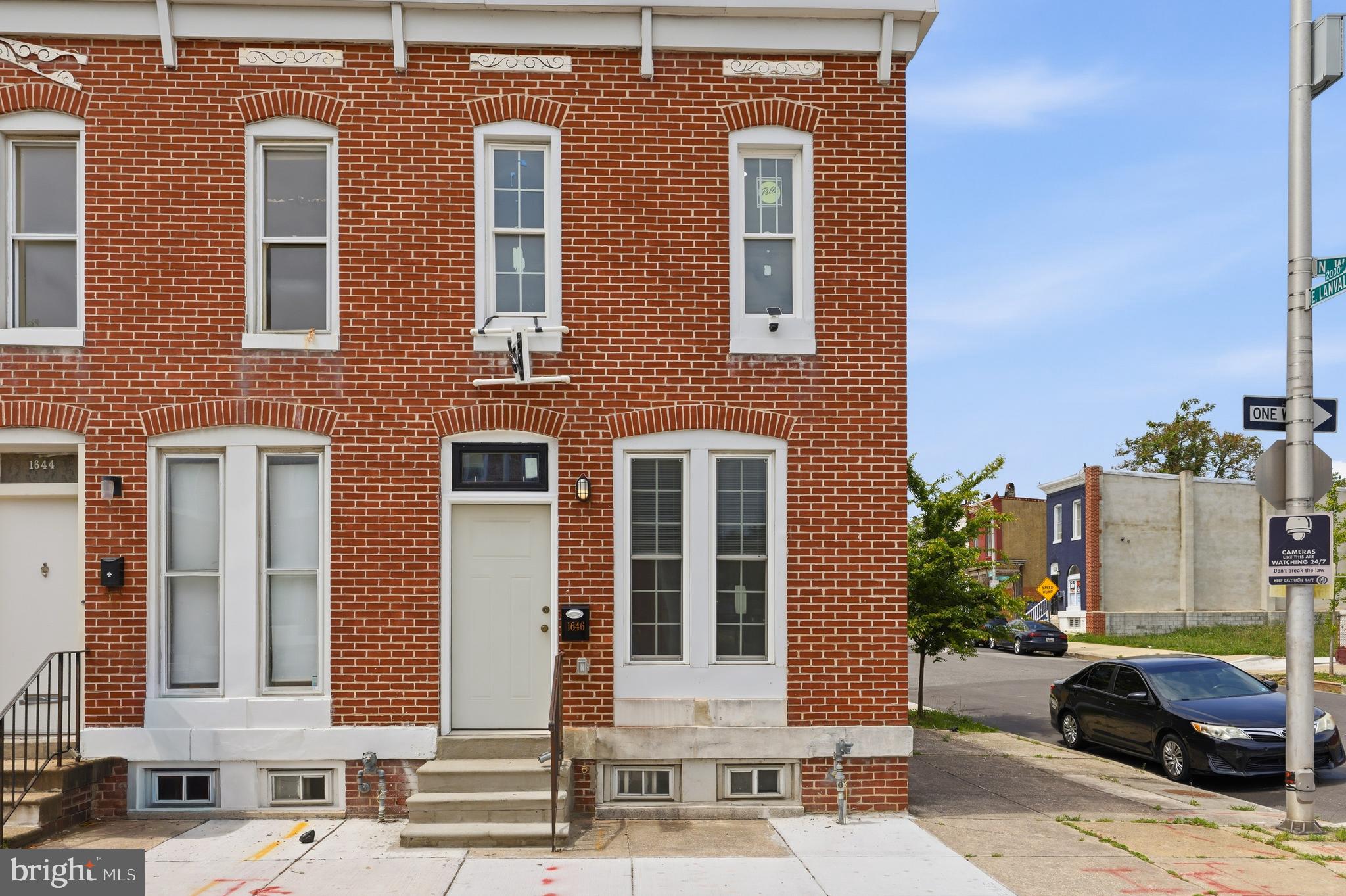 BROADWAY EAST - Residential