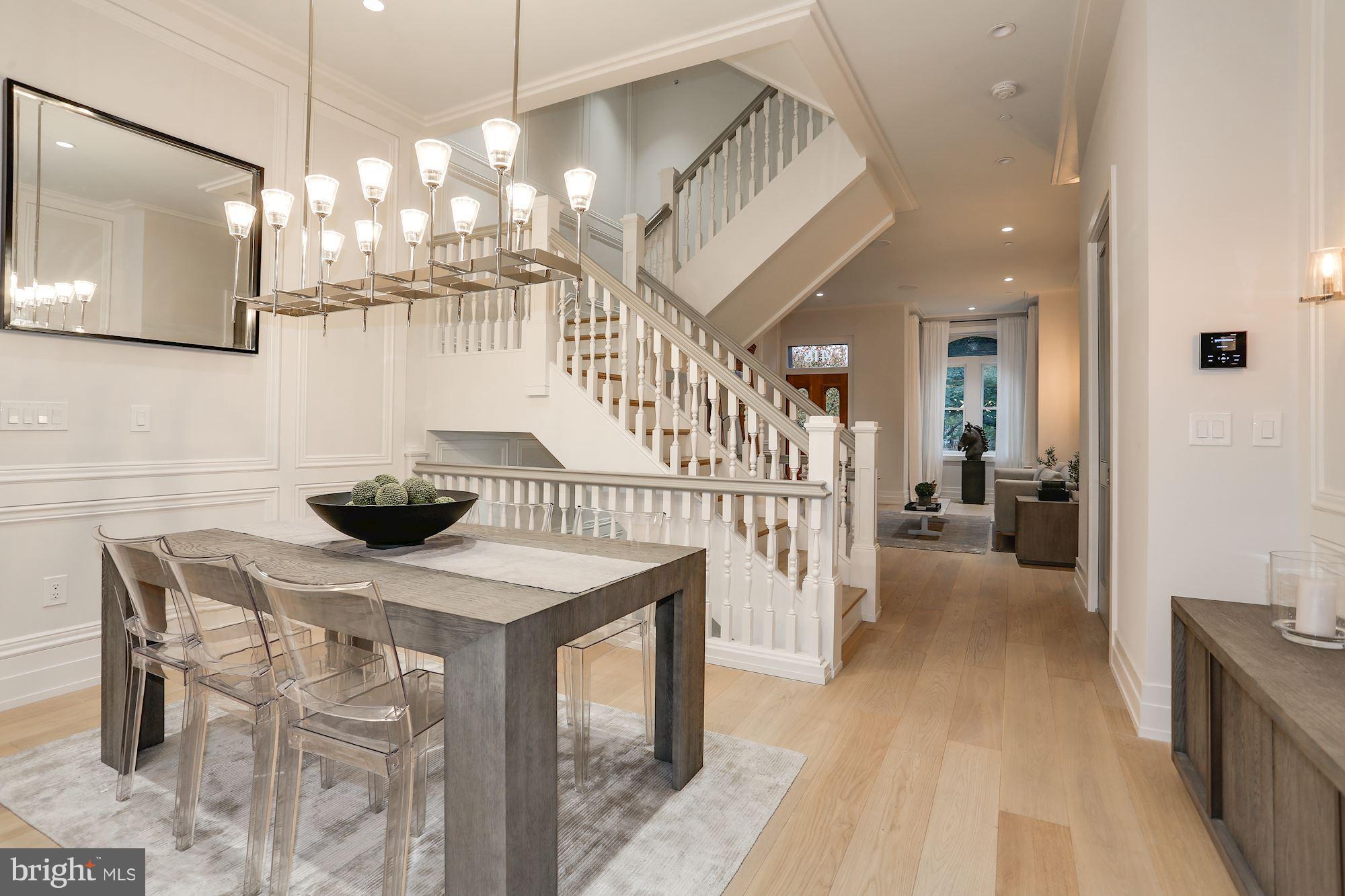 CAPITOL HILL - Residential