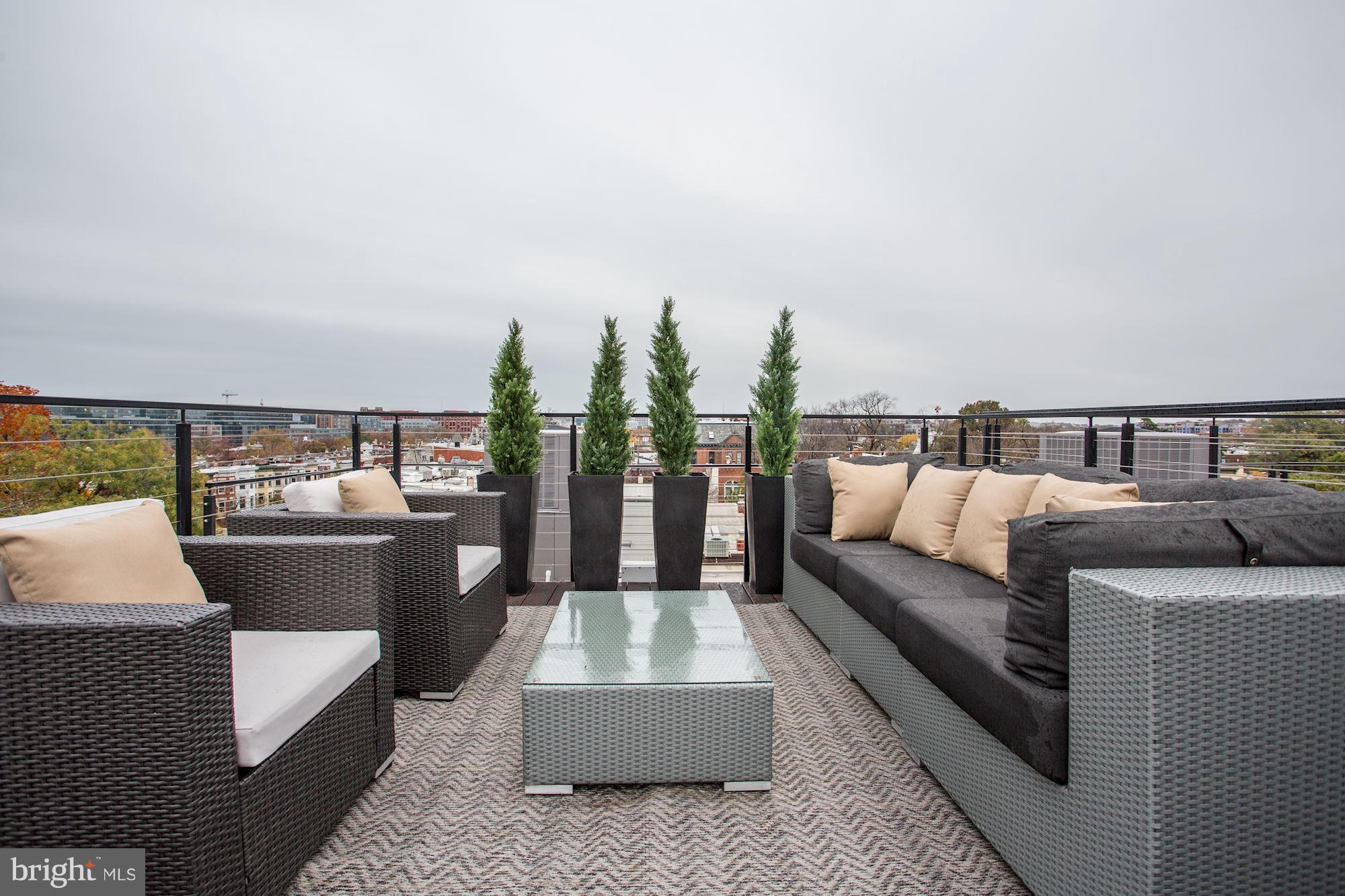 CAPITOL HILL - Residential