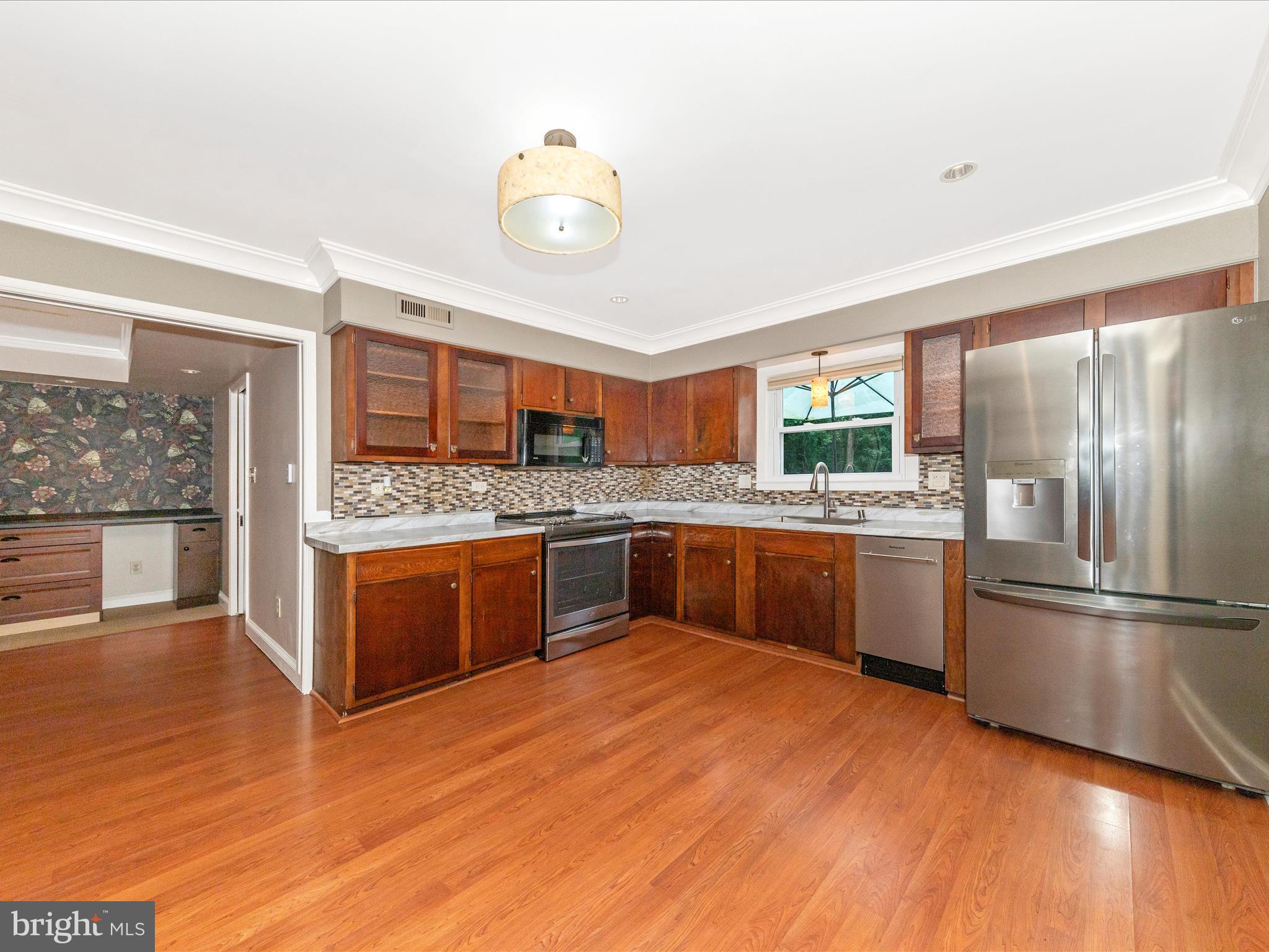 MIDDLEBROOK HILL - Residential