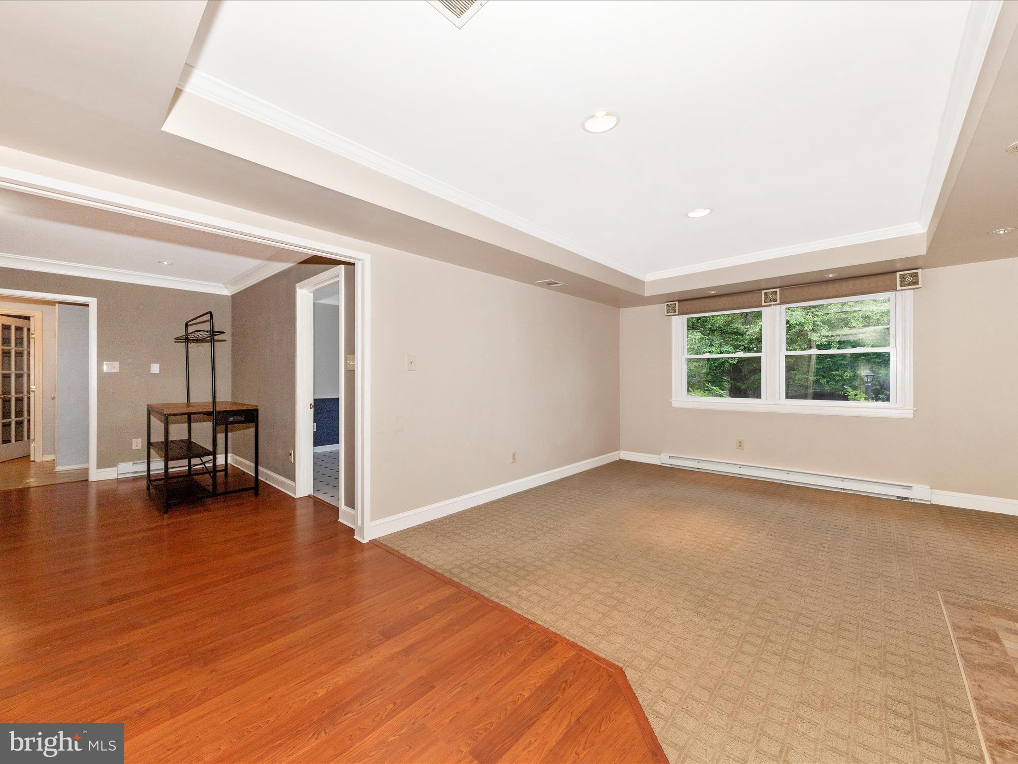 MIDDLEBROOK HILL - Residential