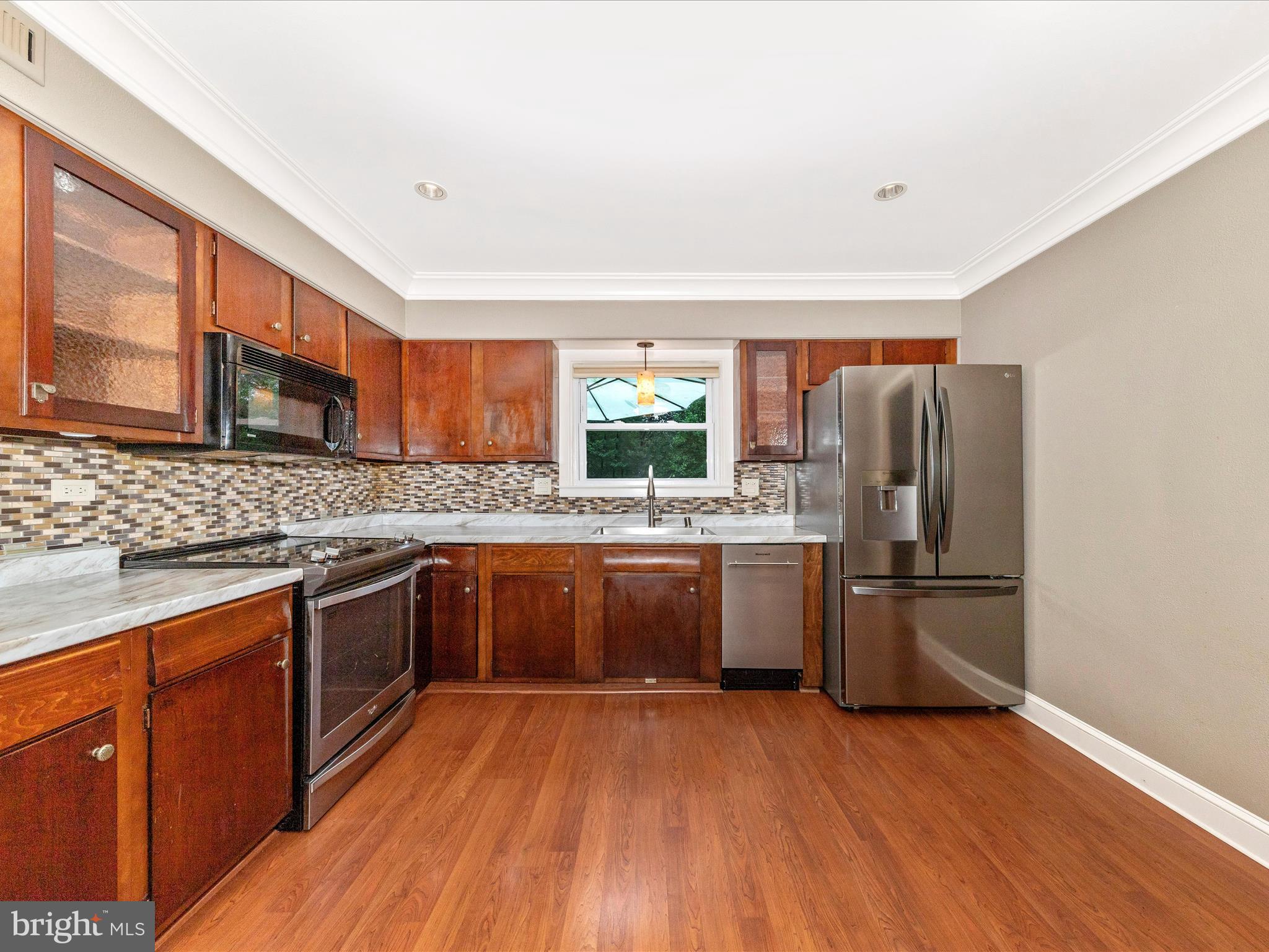 MIDDLEBROOK HILL - Residential