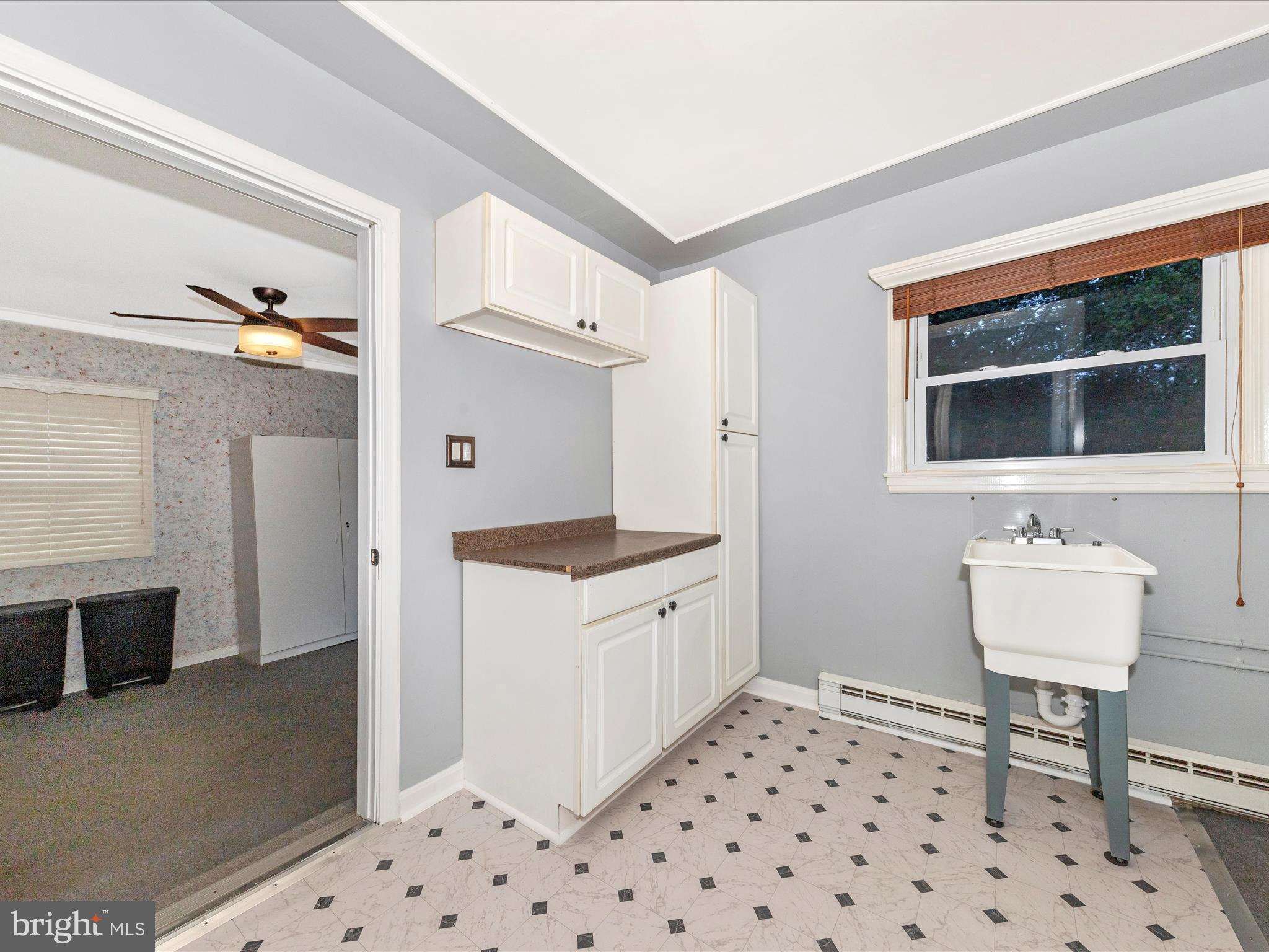 MIDDLEBROOK HILL - Residential