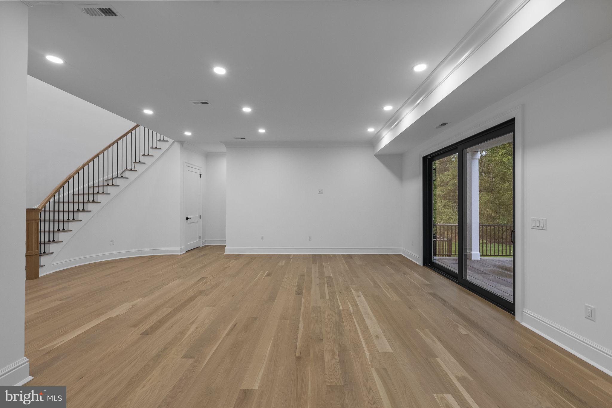 LITTLEBROOK - Residential