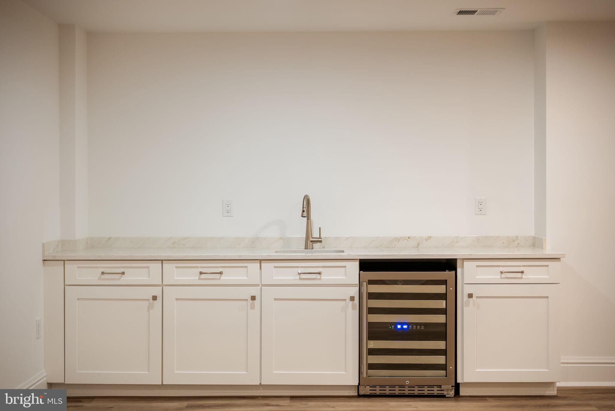 LITTLEBROOK - Residential