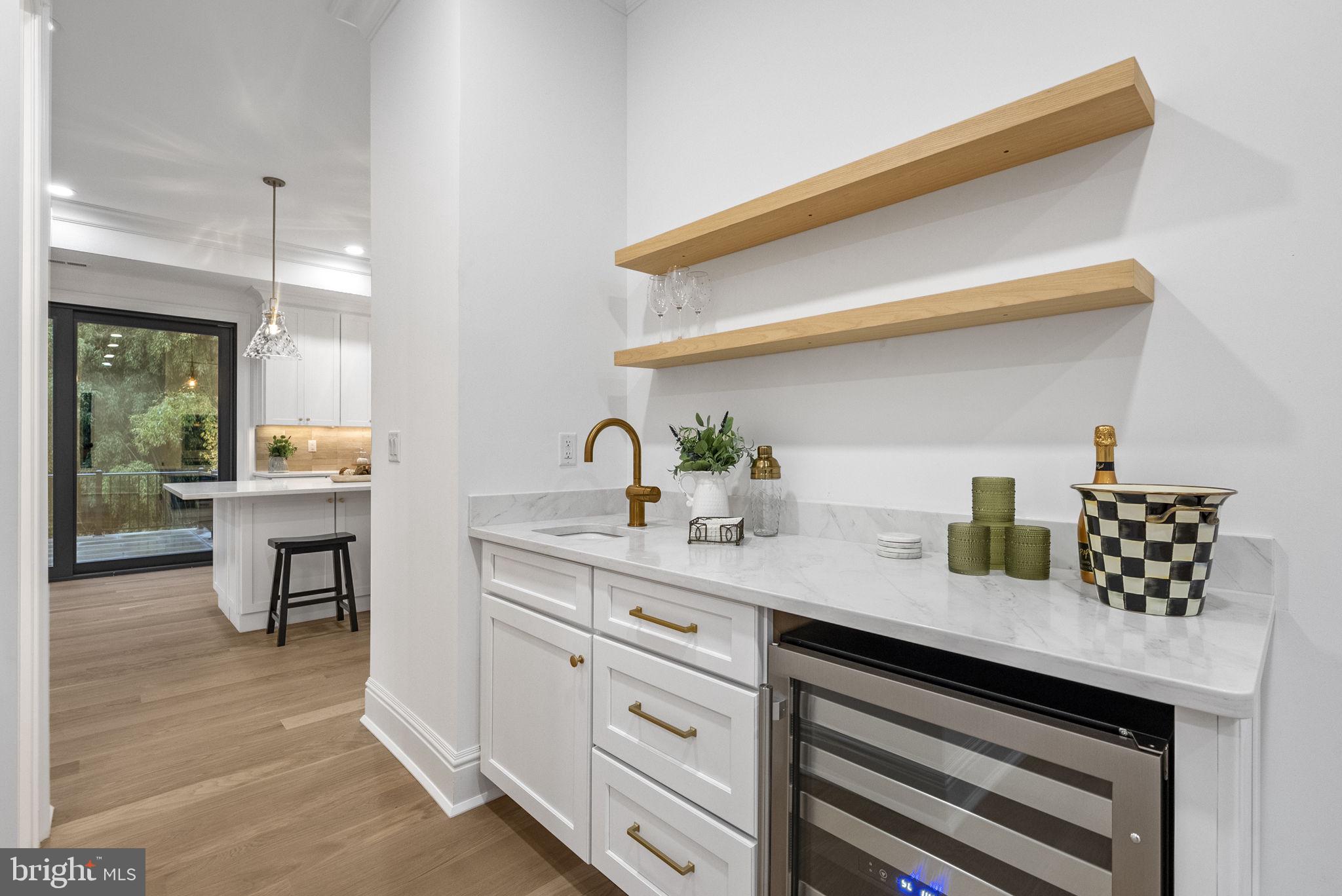 LITTLEBROOK - Residential