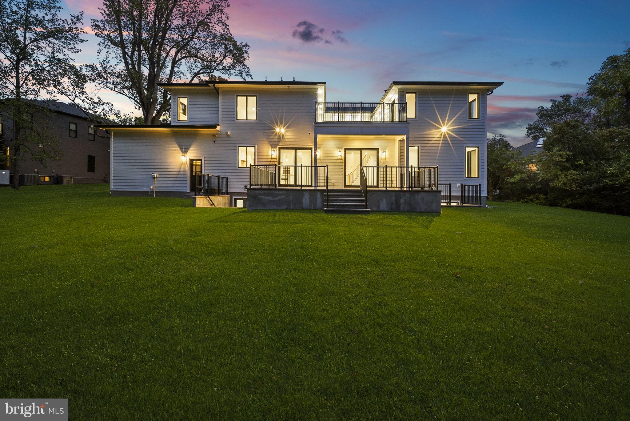 LITTLEBROOK - Residential